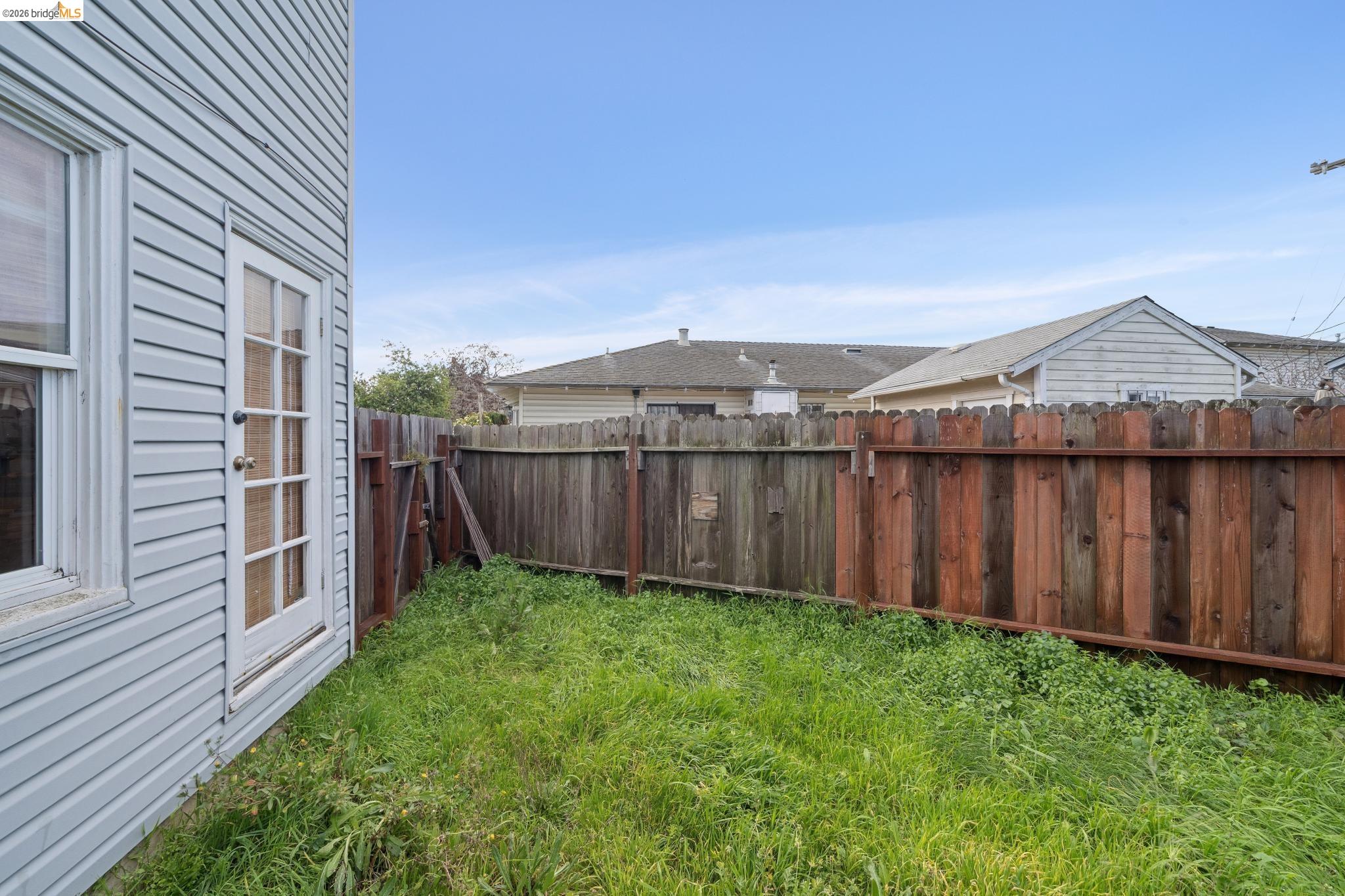 Detail Gallery Image 14 of 16 For 137 Collins St, Richmond,  CA 94801 - 2 Beds | 1 Baths