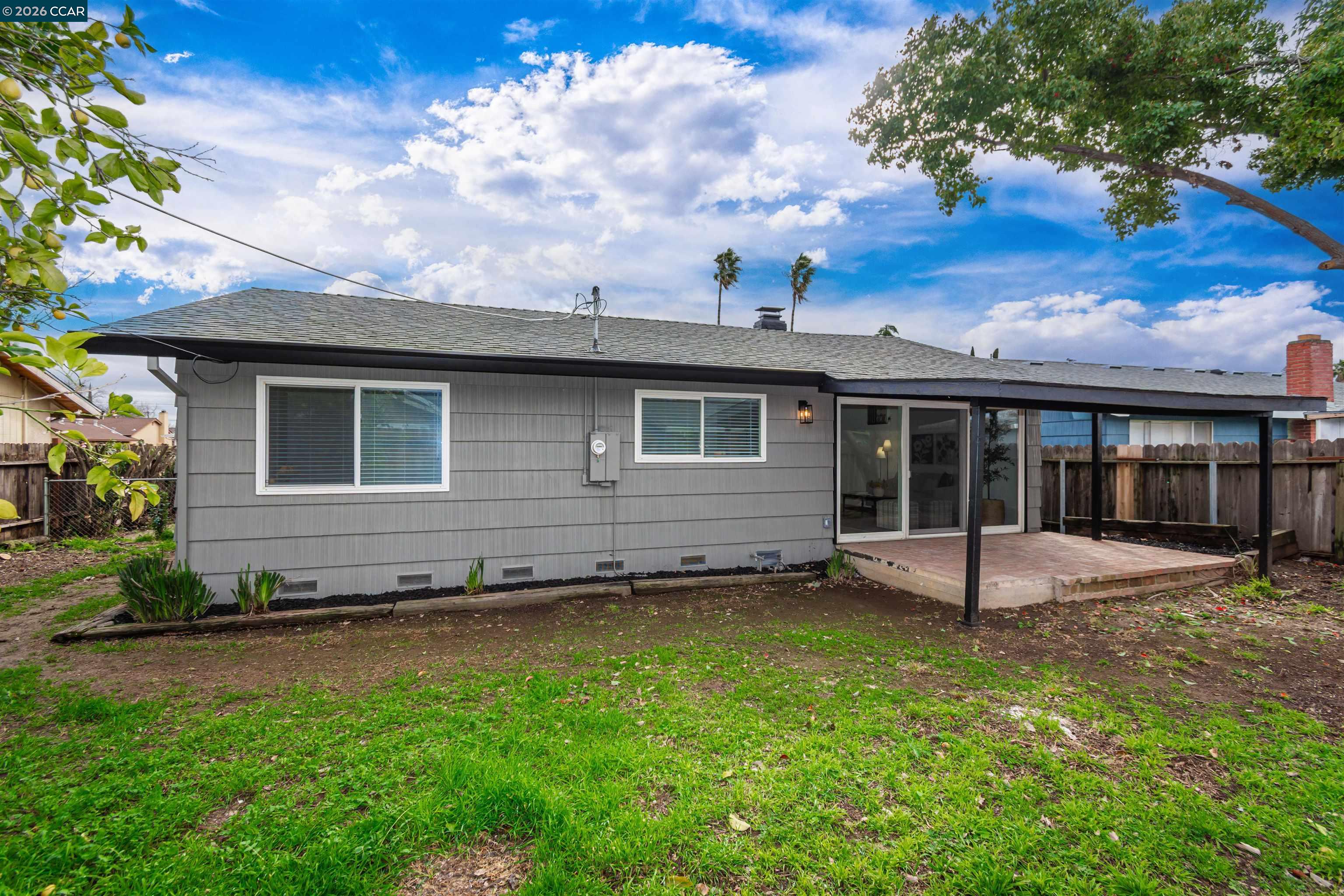 Detail Gallery Image 30 of 34 For 5201 Sky Pkwy, Sacramento,  CA 95823 - 3 Beds | 2 Baths