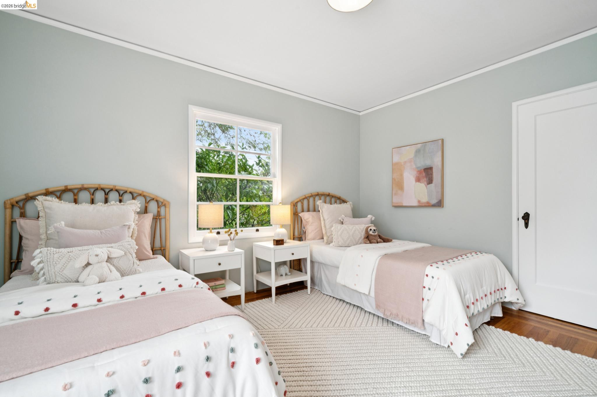 Detail Gallery Image 20 of 60 For 4200 Mountain View Ave, Oakland,  CA 94605 - 3 Beds | 2 Baths