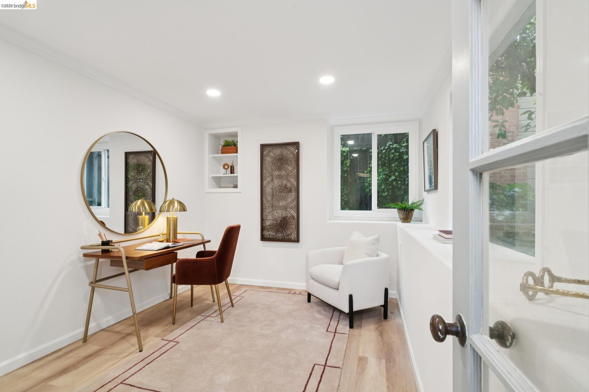 Detail Gallery Image 25 of 60 For 4200 Mountain View Ave, Oakland,  CA 94605 - 3 Beds | 2 Baths