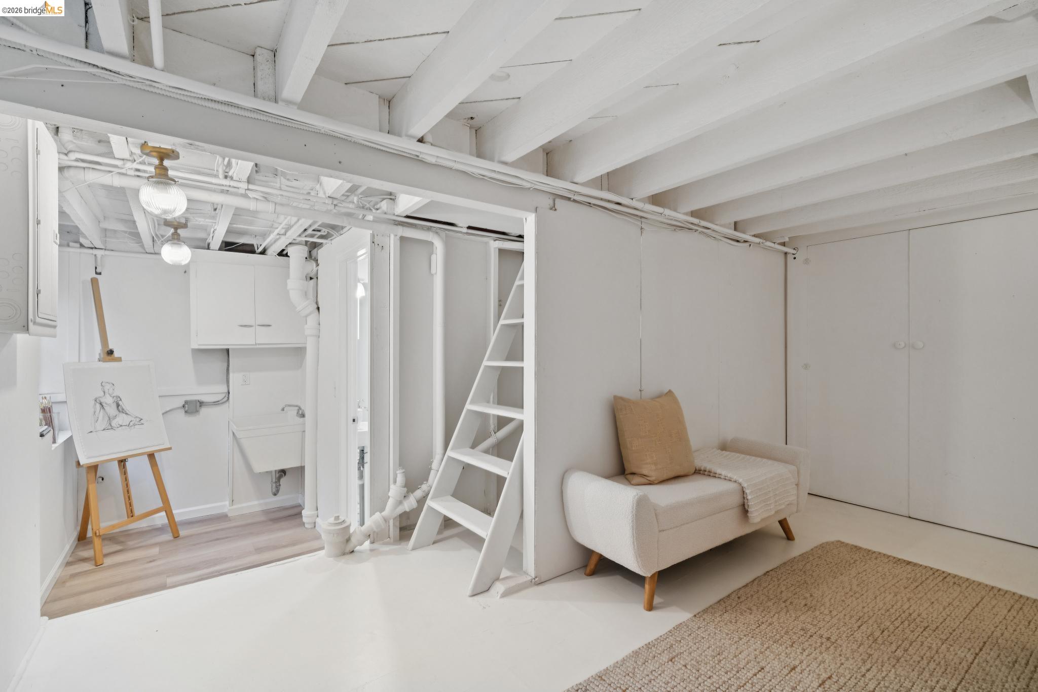 Detail Gallery Image 31 of 60 For 4200 Mountain View Ave, Oakland,  CA 94605 - 3 Beds | 2 Baths