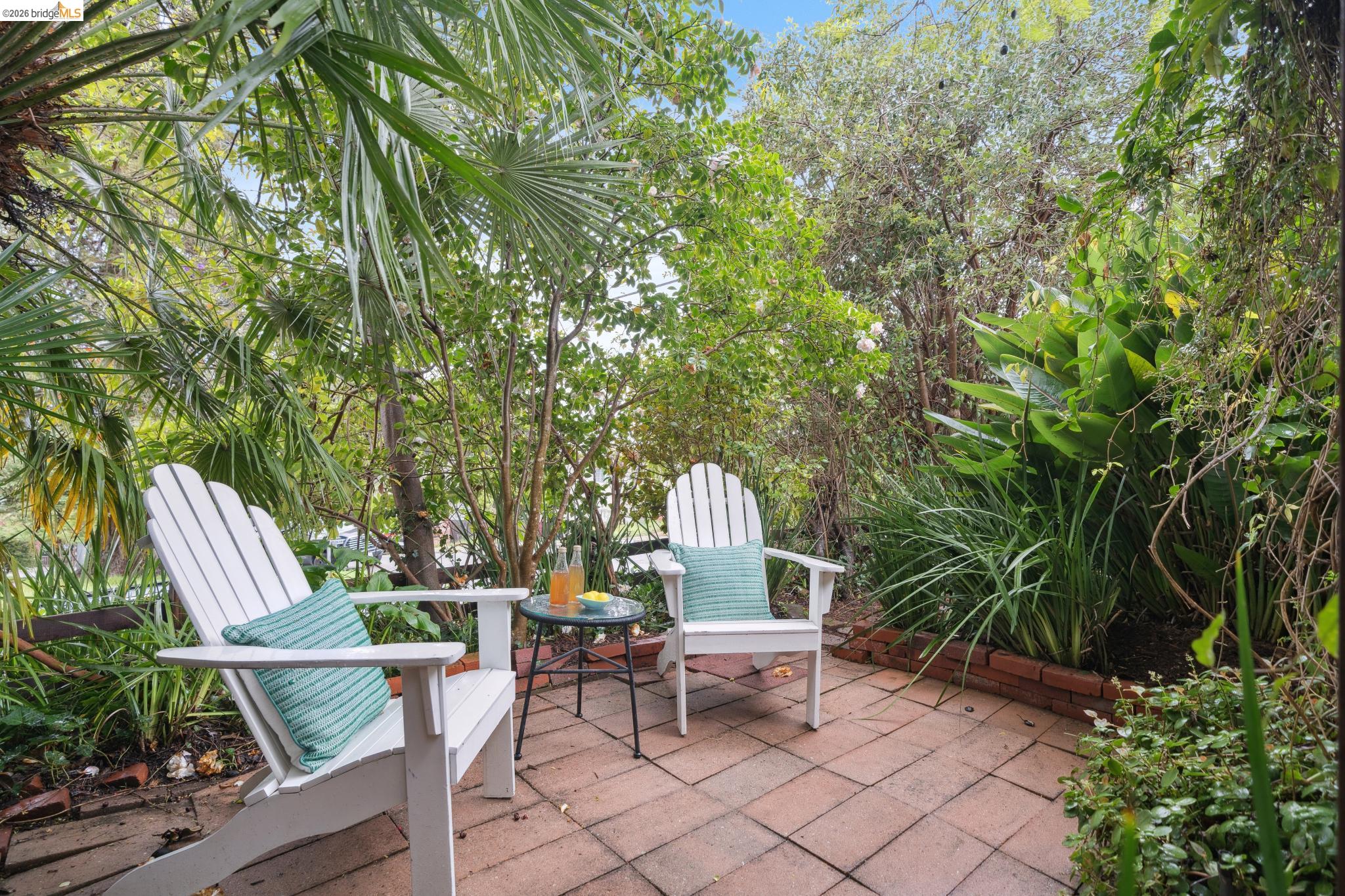 Detail Gallery Image 35 of 60 For 4200 Mountain View Ave, Oakland,  CA 94605 - 3 Beds | 2 Baths