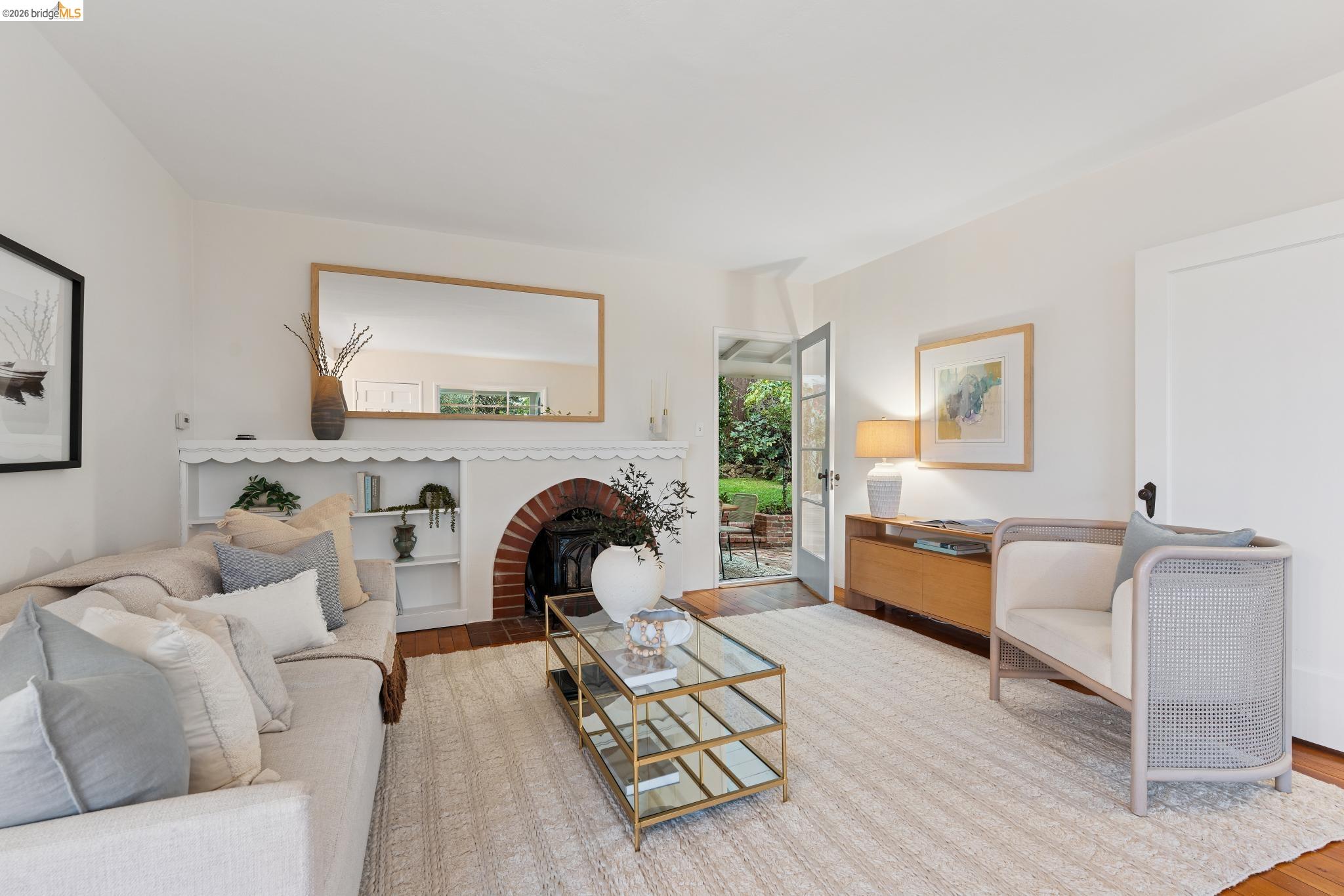 Detail Gallery Image 43 of 60 For 4200 Mountain View Ave, Oakland,  CA 94605 - 3 Beds | 2 Baths