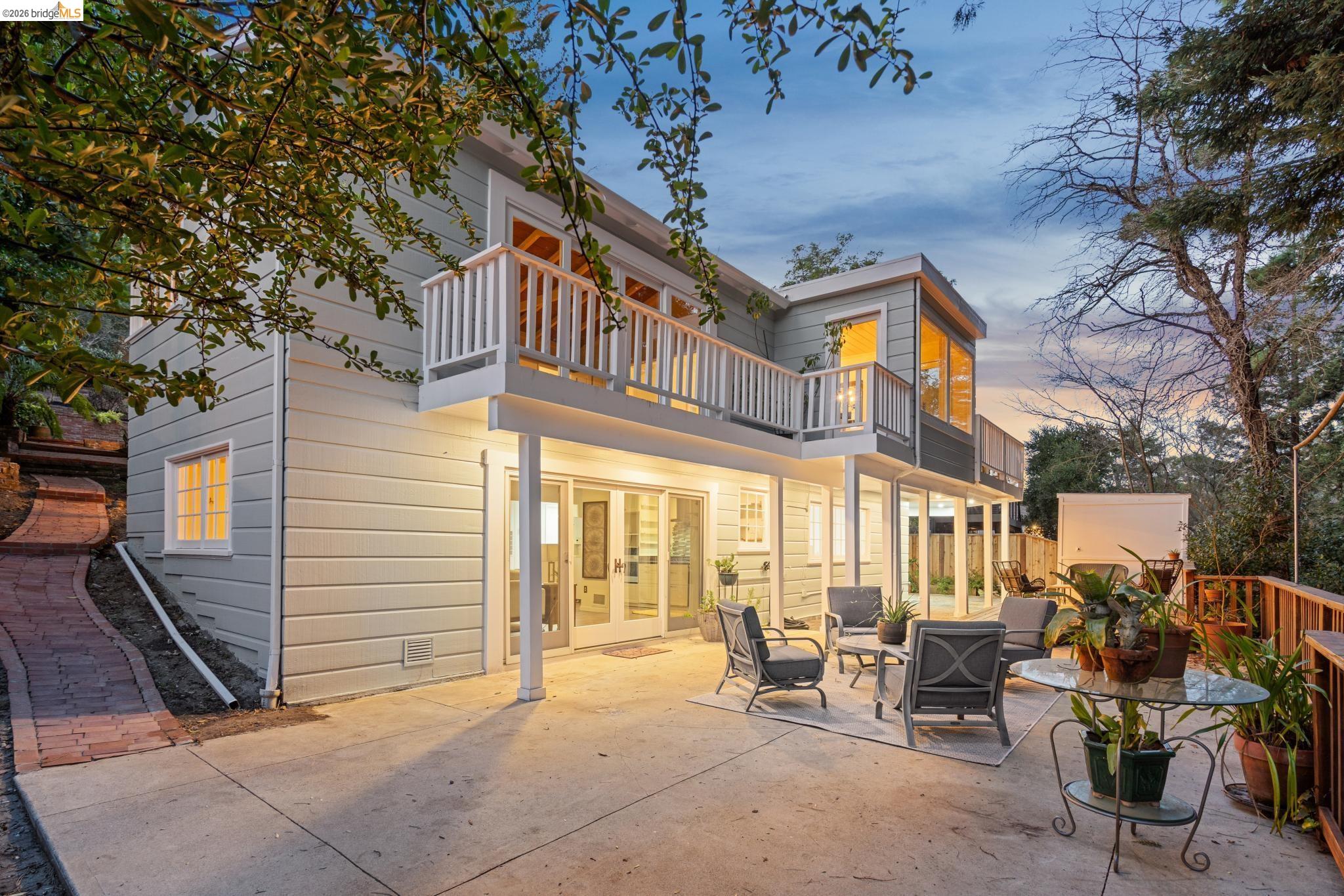 Front Image Thumbnail for EB41124637