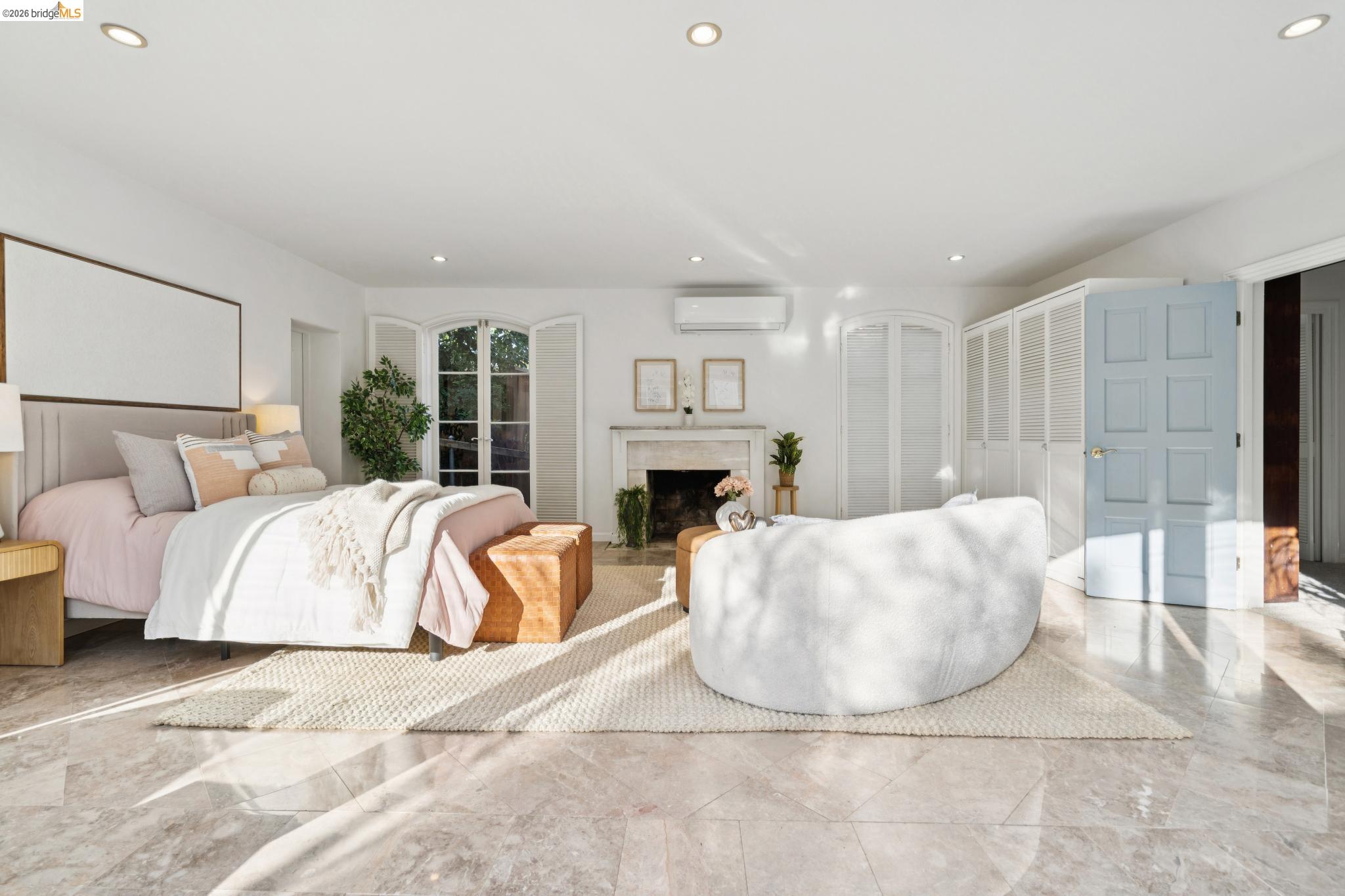 Detail Gallery Image 43 of 58 For 5922 Bruns Ct, Oakland,  CA 94611 - – Beds | – Baths