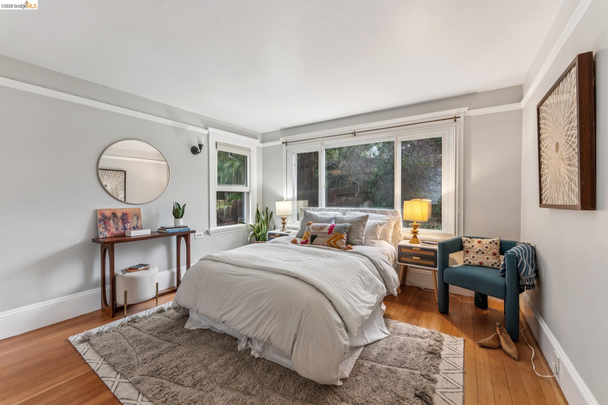 Detail Gallery Image 24 of 49 For 5941 Keith Ave, Oakland,  CA 94618 - 2 Beds | 1/1 Baths