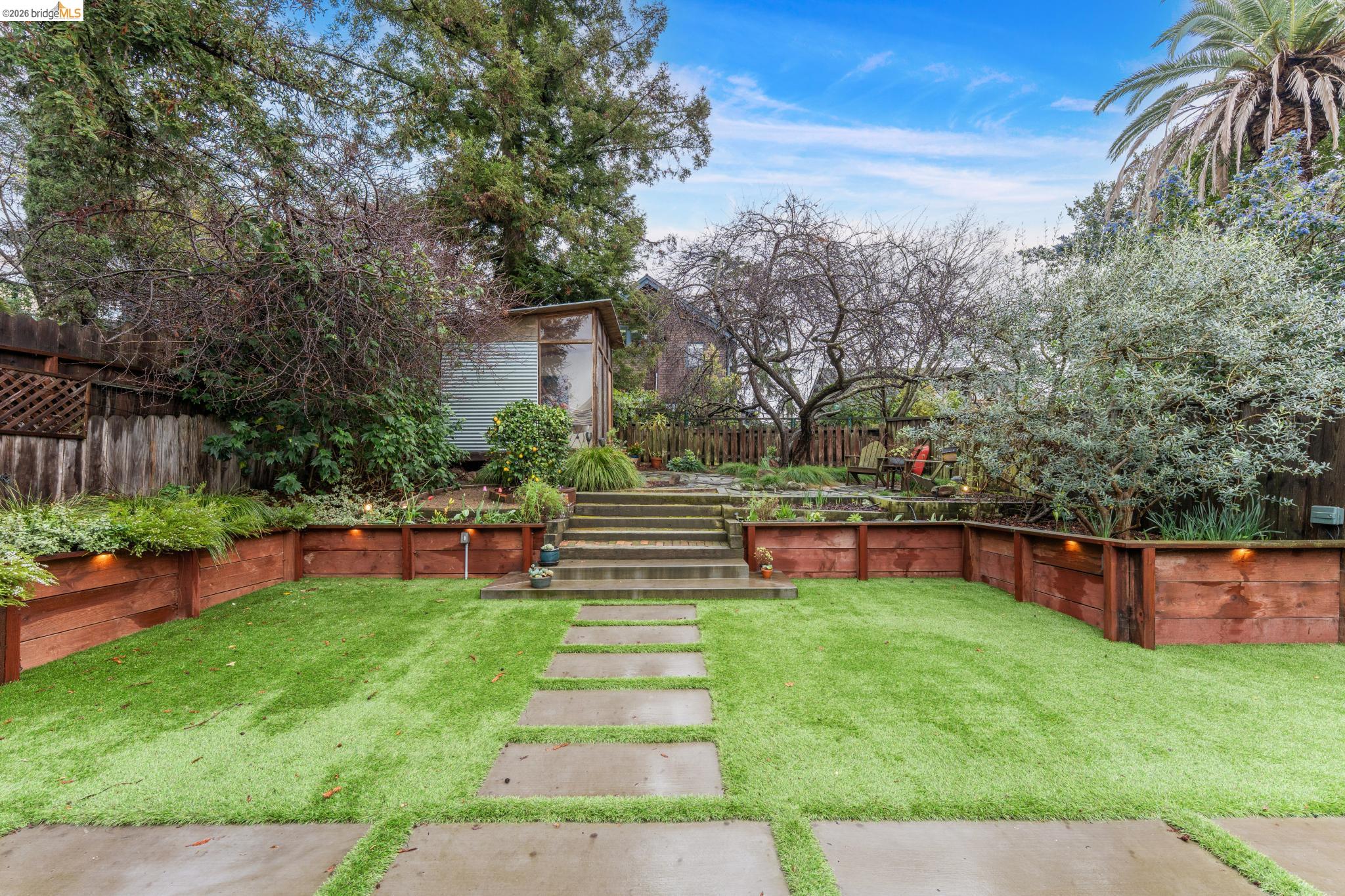 Detail Gallery Image 31 of 49 For 5941 Keith Ave, Oakland,  CA 94618 - 2 Beds | 1/1 Baths