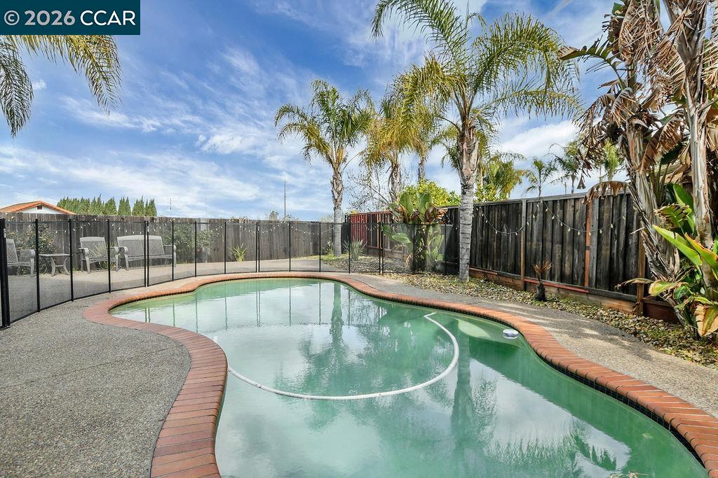 Detail Gallery Image 30 of 42 For 361 Clove Way, Oakley,  CA 94561 - 3 Beds | 2/1 Baths