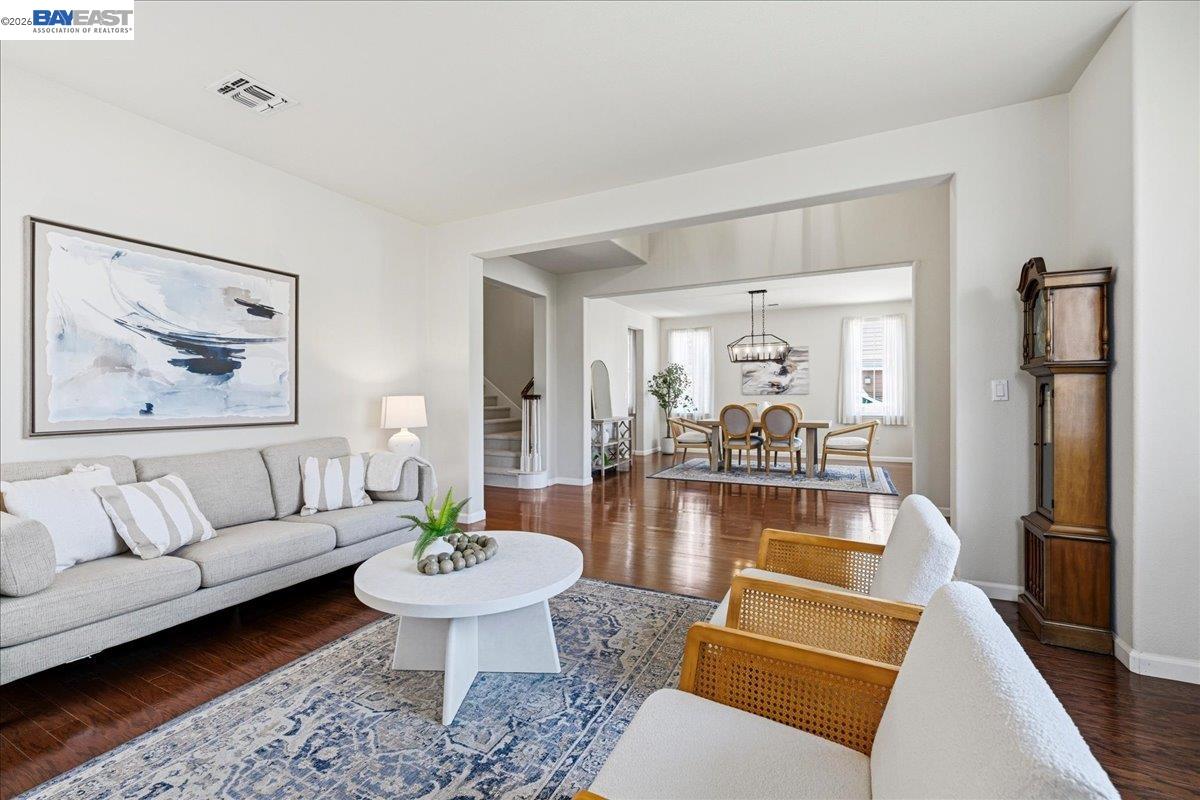 Detail Gallery Image 15 of 58 For 158 Bryant Ct, Mountain House,  CA 95391 - 5 Beds | 3 Baths