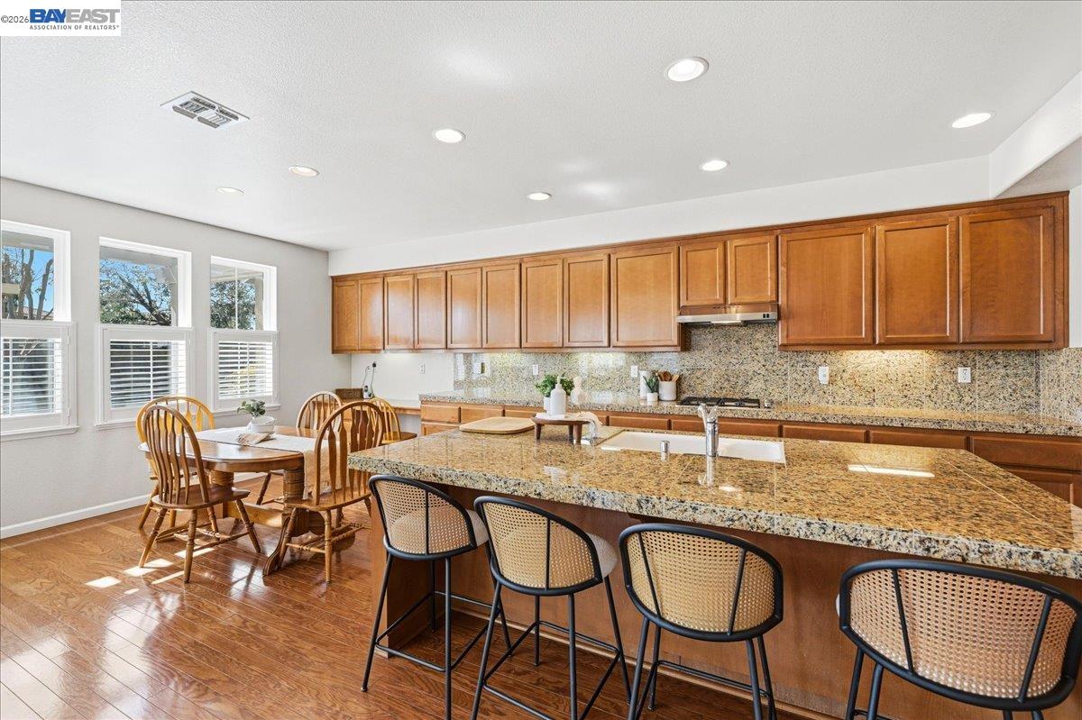 Detail Gallery Image 24 of 58 For 158 Bryant Ct, Mountain House,  CA 95391 - 5 Beds | 3 Baths