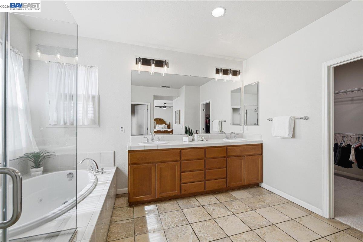 Detail Gallery Image 36 of 58 For 158 Bryant Ct, Mountain House,  CA 95391 - 5 Beds | 3 Baths