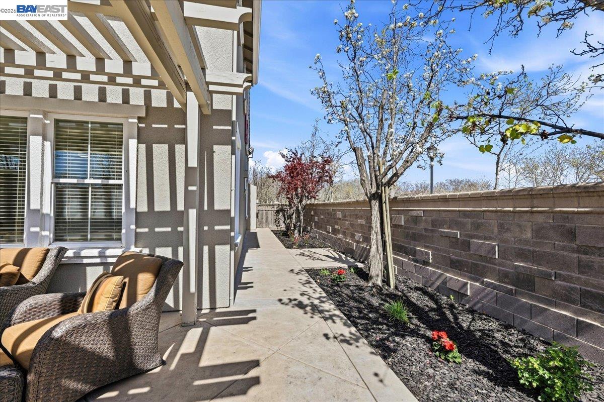 Detail Gallery Image 47 of 58 For 158 Bryant Ct, Mountain House,  CA 95391 - 5 Beds | 3 Baths