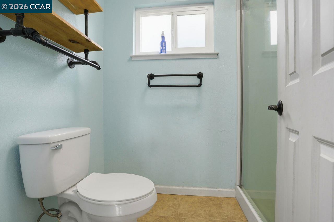Detail Gallery Image 31 of 39 For 207 Arlington Way, Vacaville,  CA 95687 - 4 Beds | 2/1 Baths