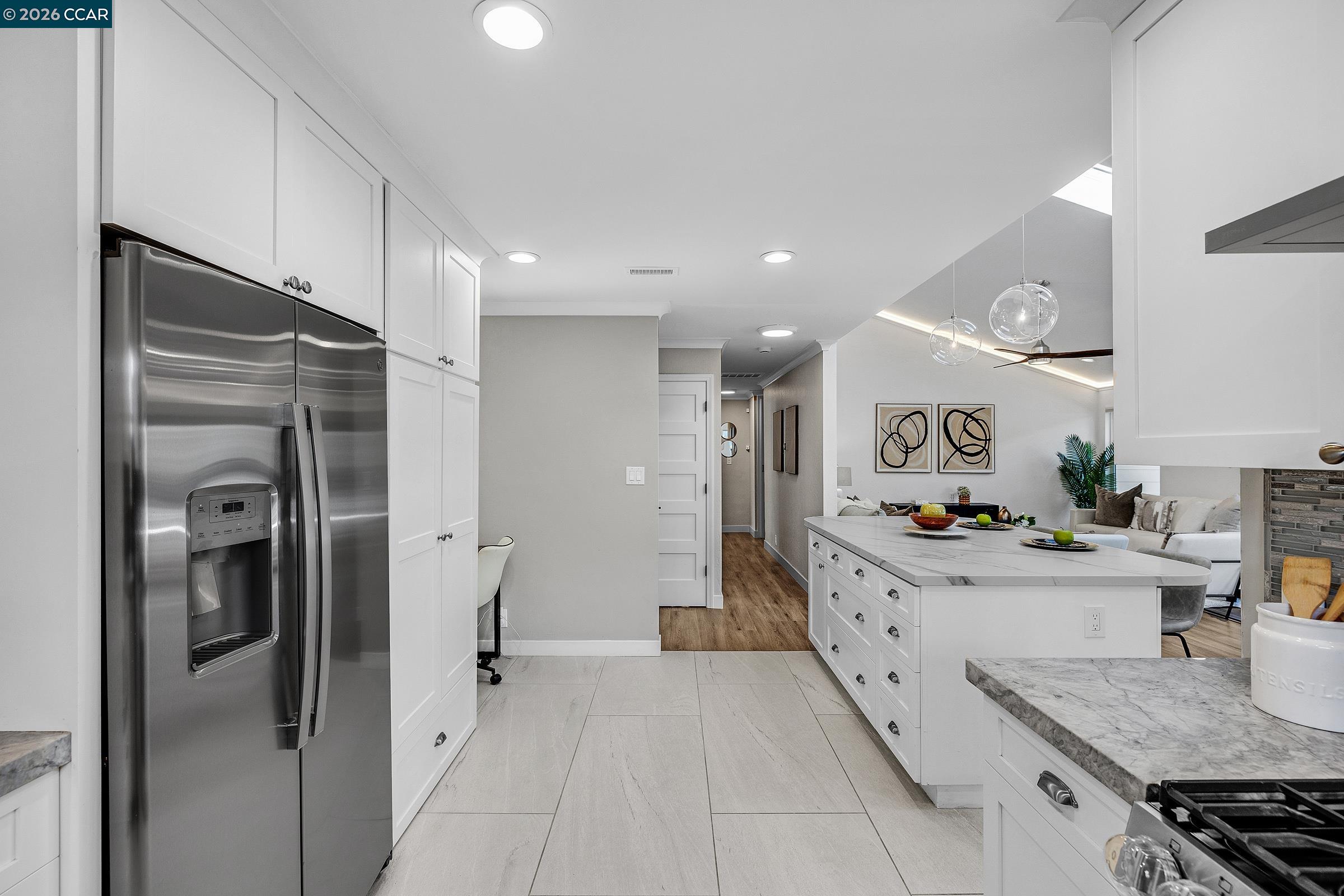 Detail Gallery Image 12 of 39 For 774 San Pablo Dr, Mountain View,  CA 94043 - 3 Beds | 2 Baths