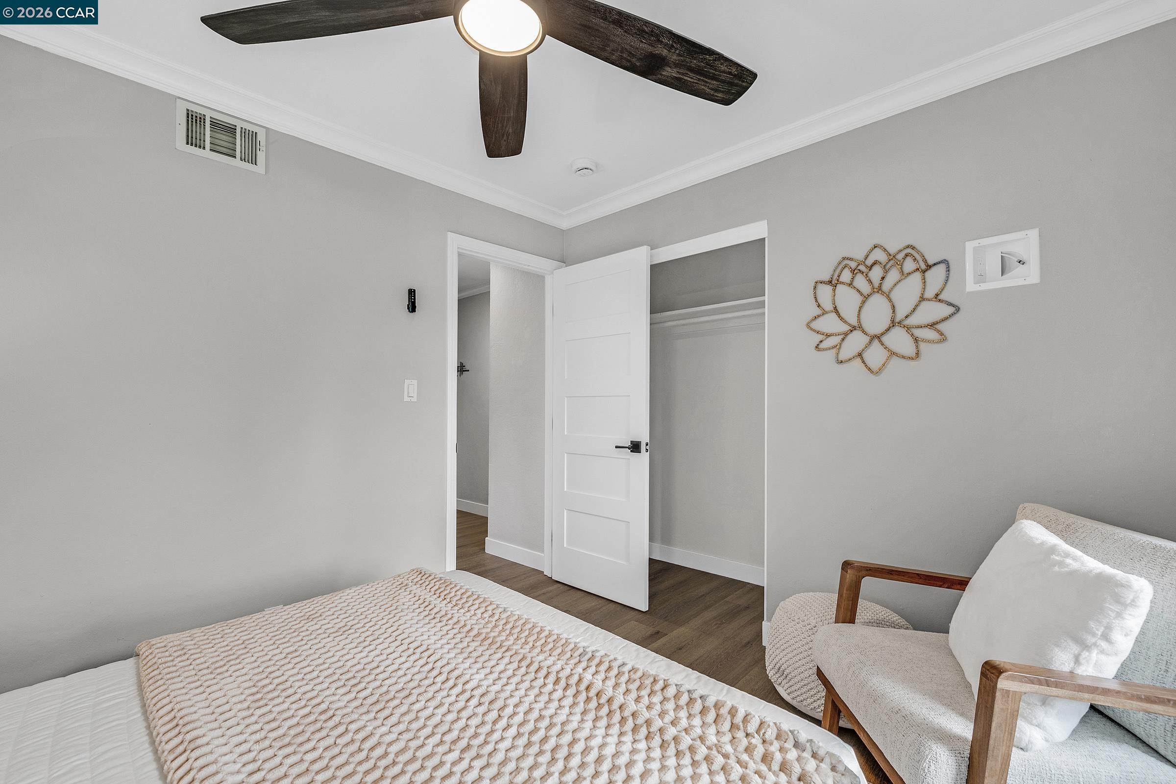 Detail Gallery Image 28 of 39 For 774 San Pablo Dr, Mountain View,  CA 94043 - 3 Beds | 2 Baths