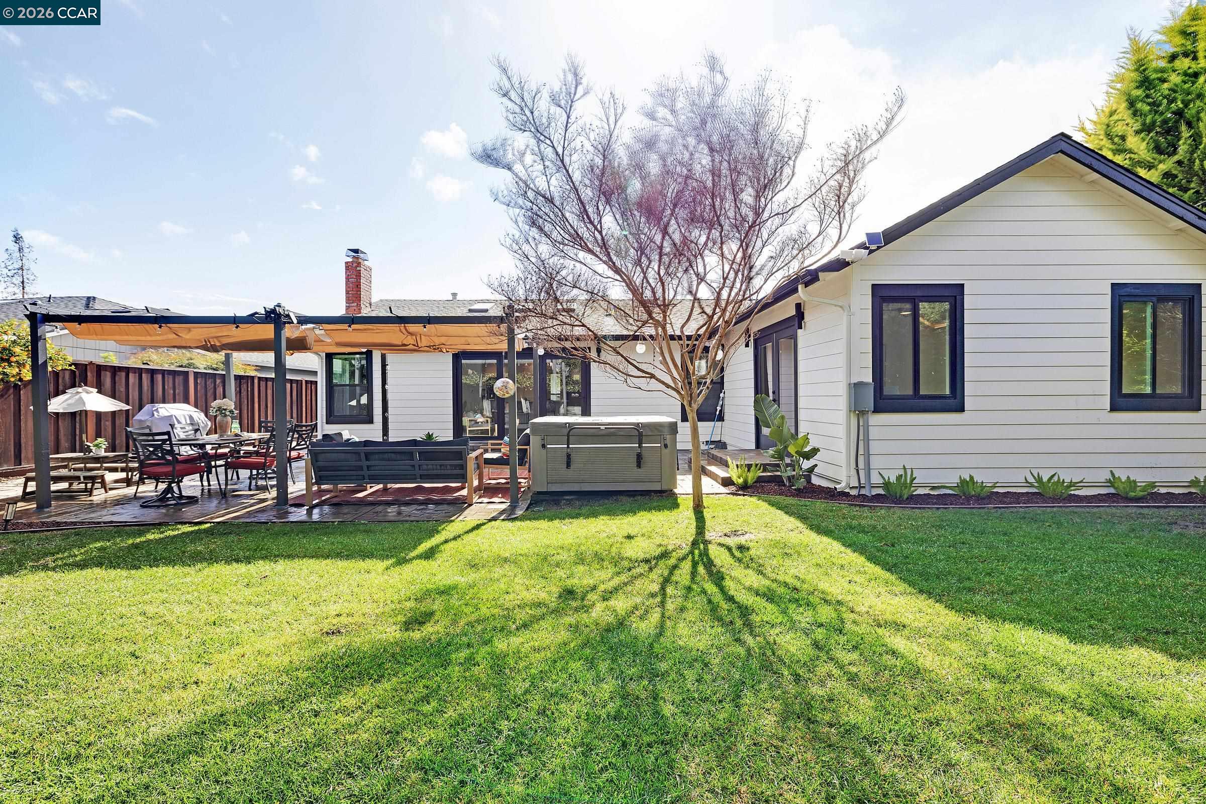 Detail Gallery Image 33 of 39 For 774 San Pablo Dr, Mountain View,  CA 94043 - 3 Beds | 2 Baths