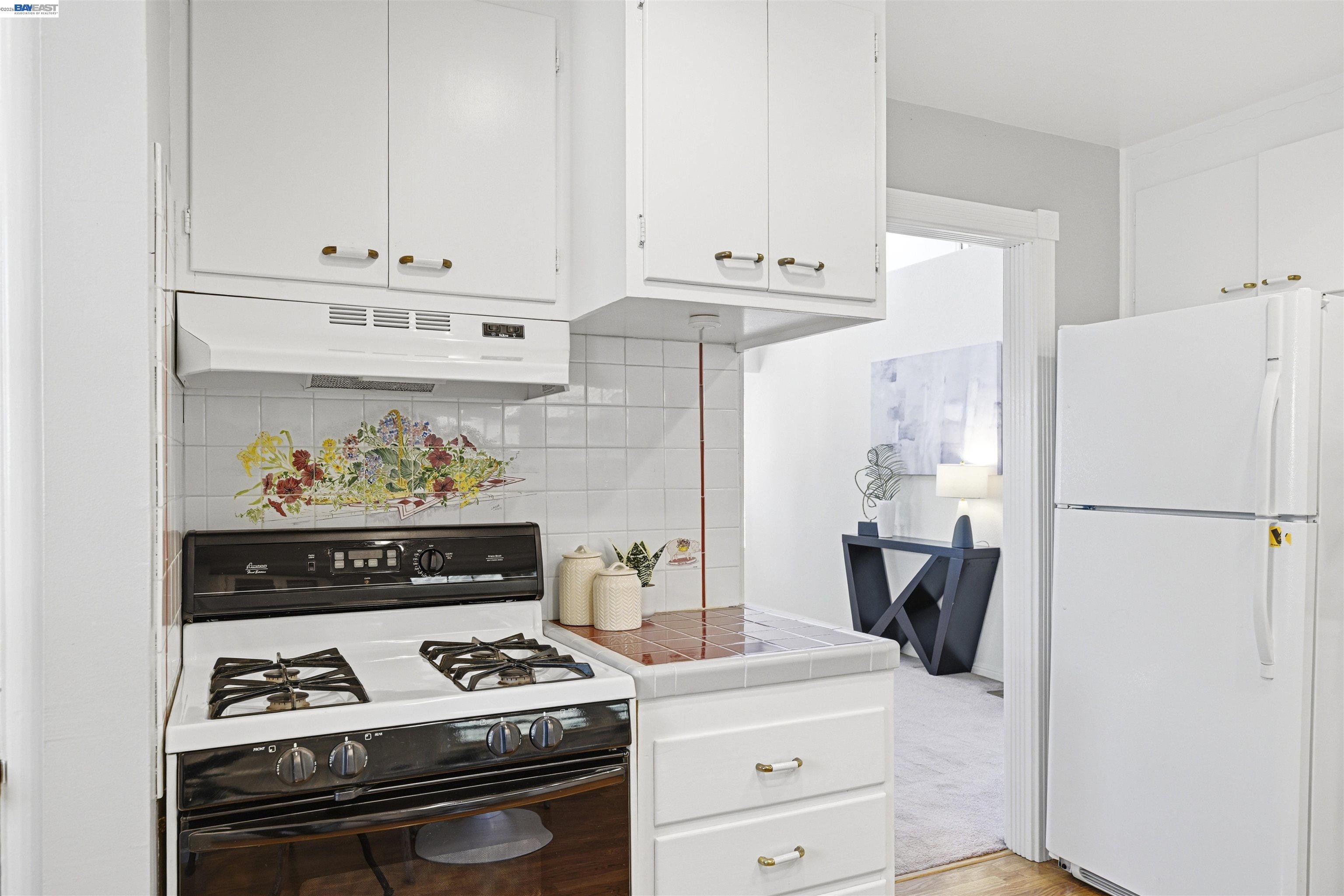 Detail Gallery Image 20 of 56 For 1716 Elm St, Livermore,  CA 94551 - 3 Beds | 1 Baths