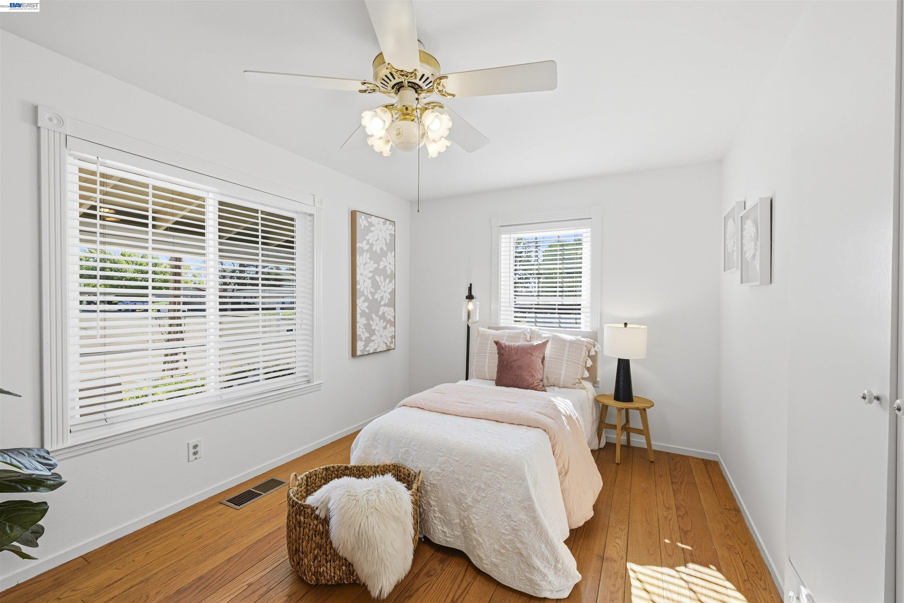 Detail Gallery Image 25 of 56 For 1716 Elm St, Livermore,  CA 94551 - 3 Beds | 1 Baths