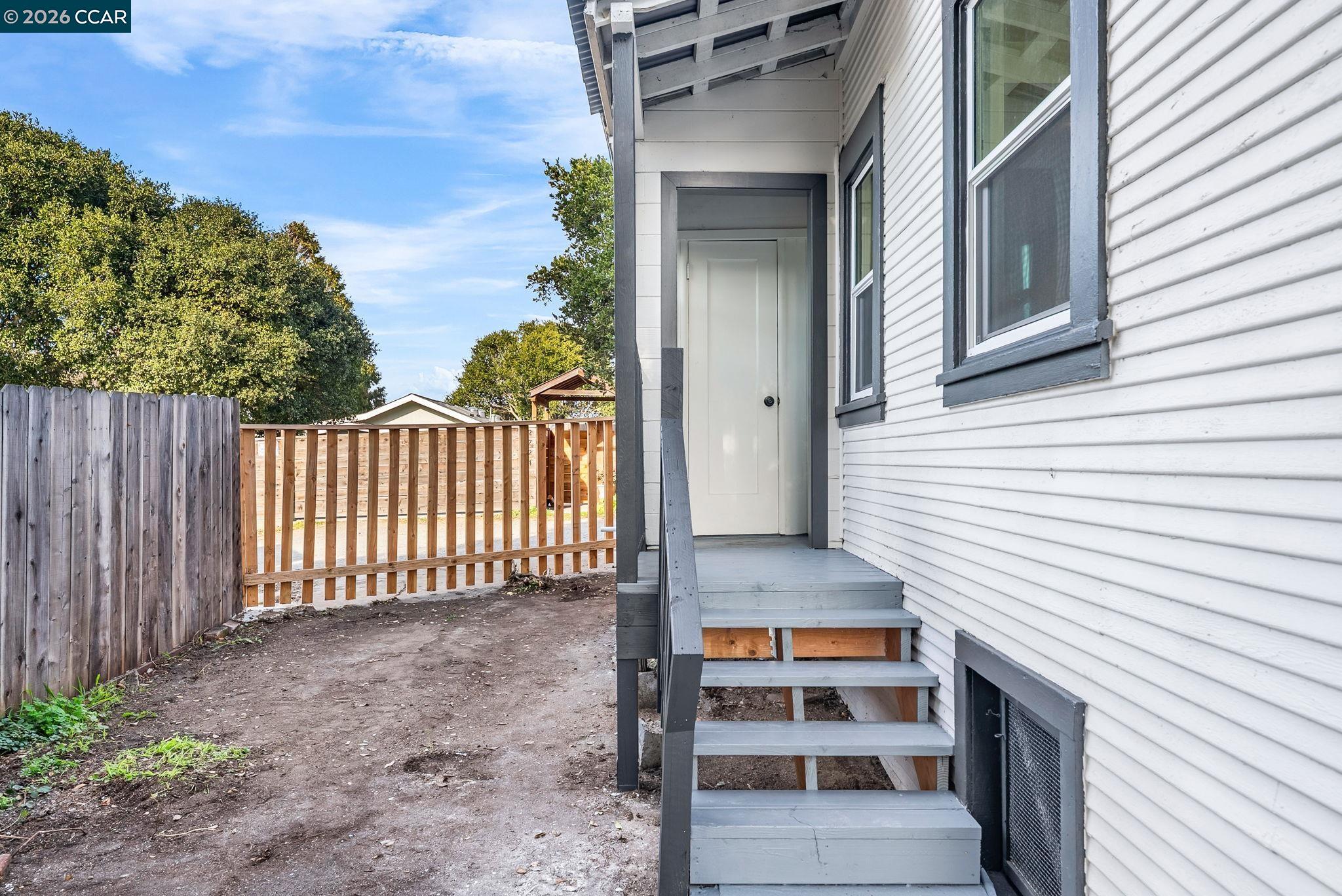 Detail Gallery Image 25 of 30 For 2699 Vale Rd, San Pablo,  CA 94806 - 3 Beds | 2 Baths