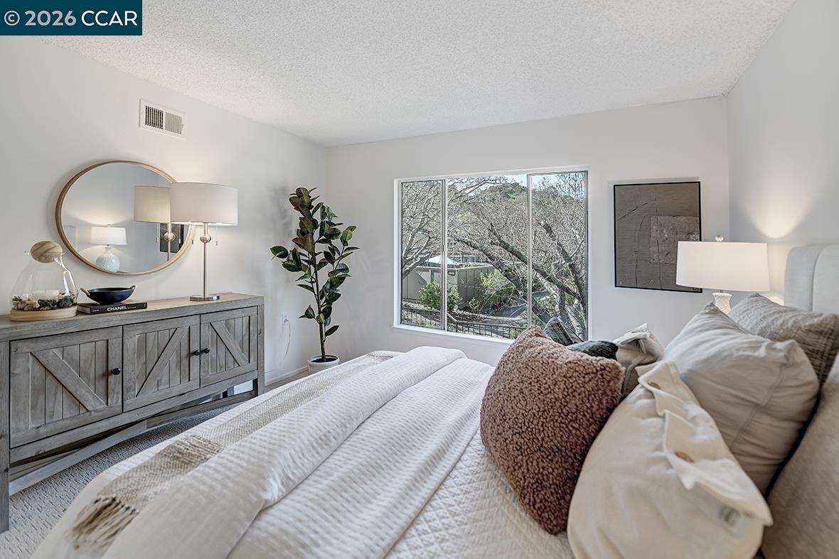Detail Gallery Image 33 of 51 For 1317 Leisure Ln #1,  Walnut Creek,  CA 94595 - 2 Beds | 1 Baths