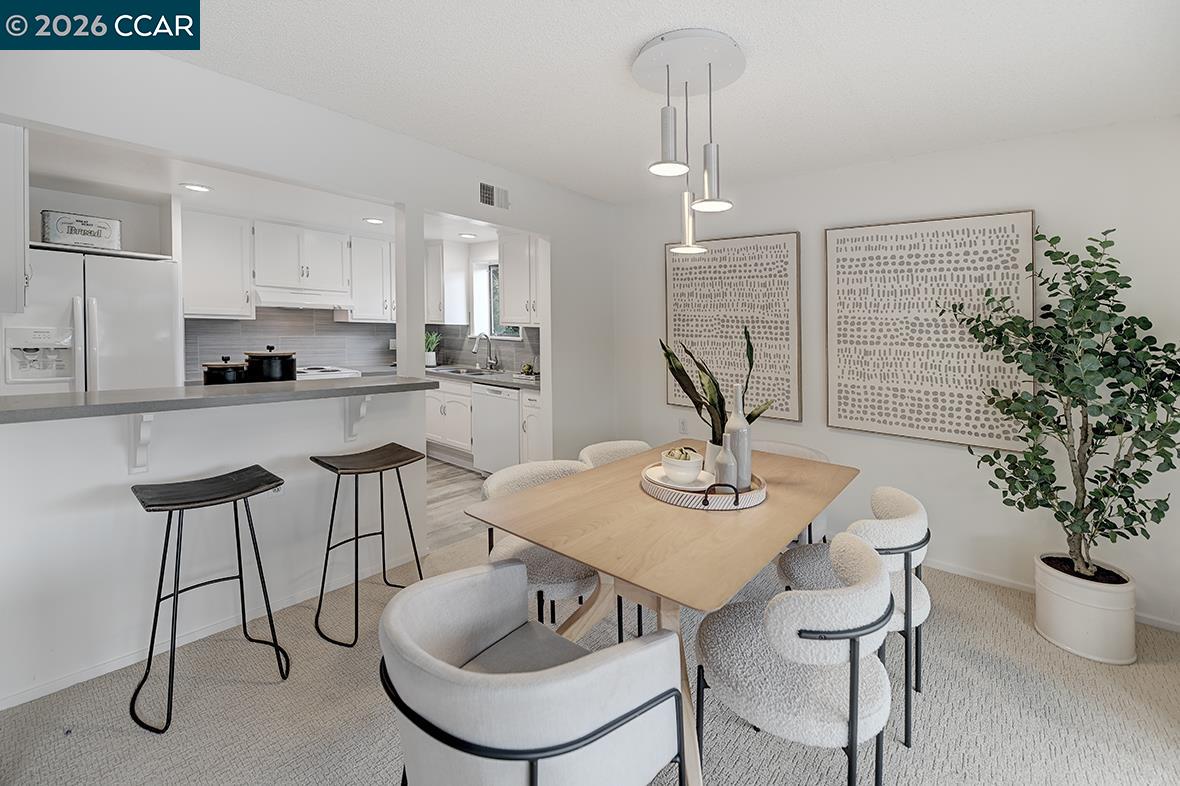 Detail Gallery Image 5 of 51 For 1317 Leisure Ln #1,  Walnut Creek,  CA 94595 - 2 Beds | 1 Baths