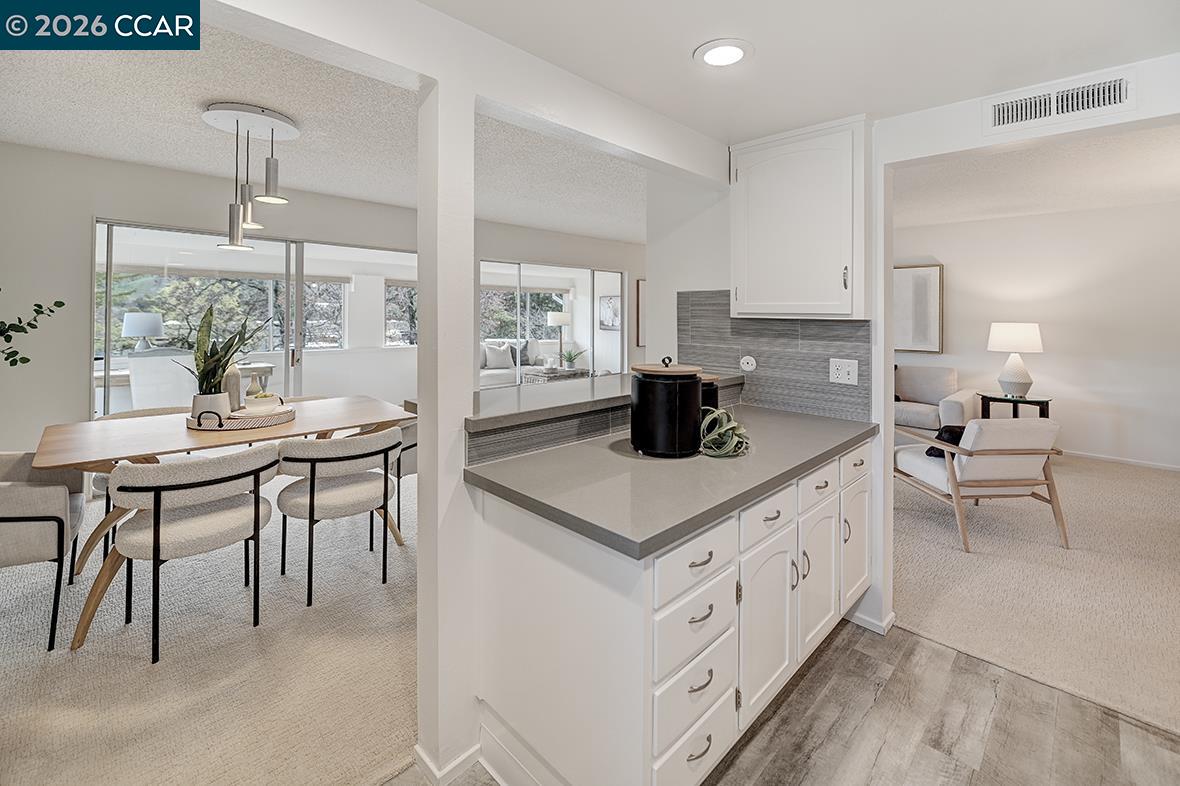 Detail Gallery Image 8 of 51 For 1317 Leisure Ln #1,  Walnut Creek,  CA 94595 - 2 Beds | 1 Baths