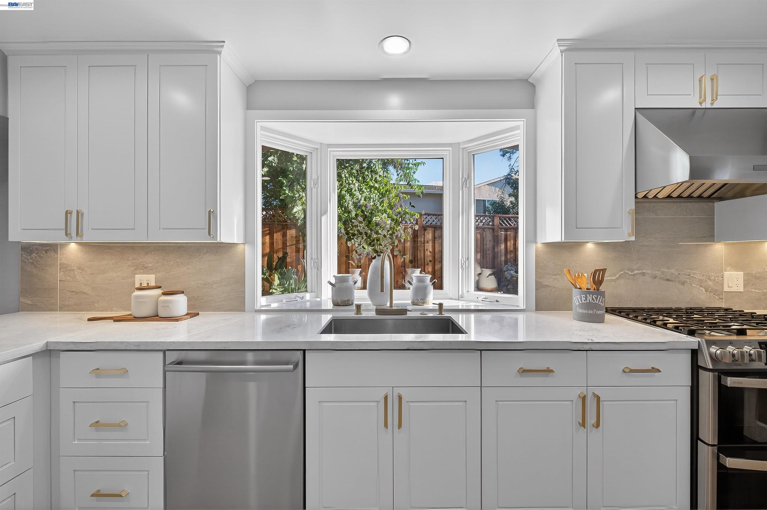 Detail Gallery Image 18 of 41 For 3215 Peachwillow Ln, Walnut Creek,  CA 94598 - 3 Beds | 2/1 Baths