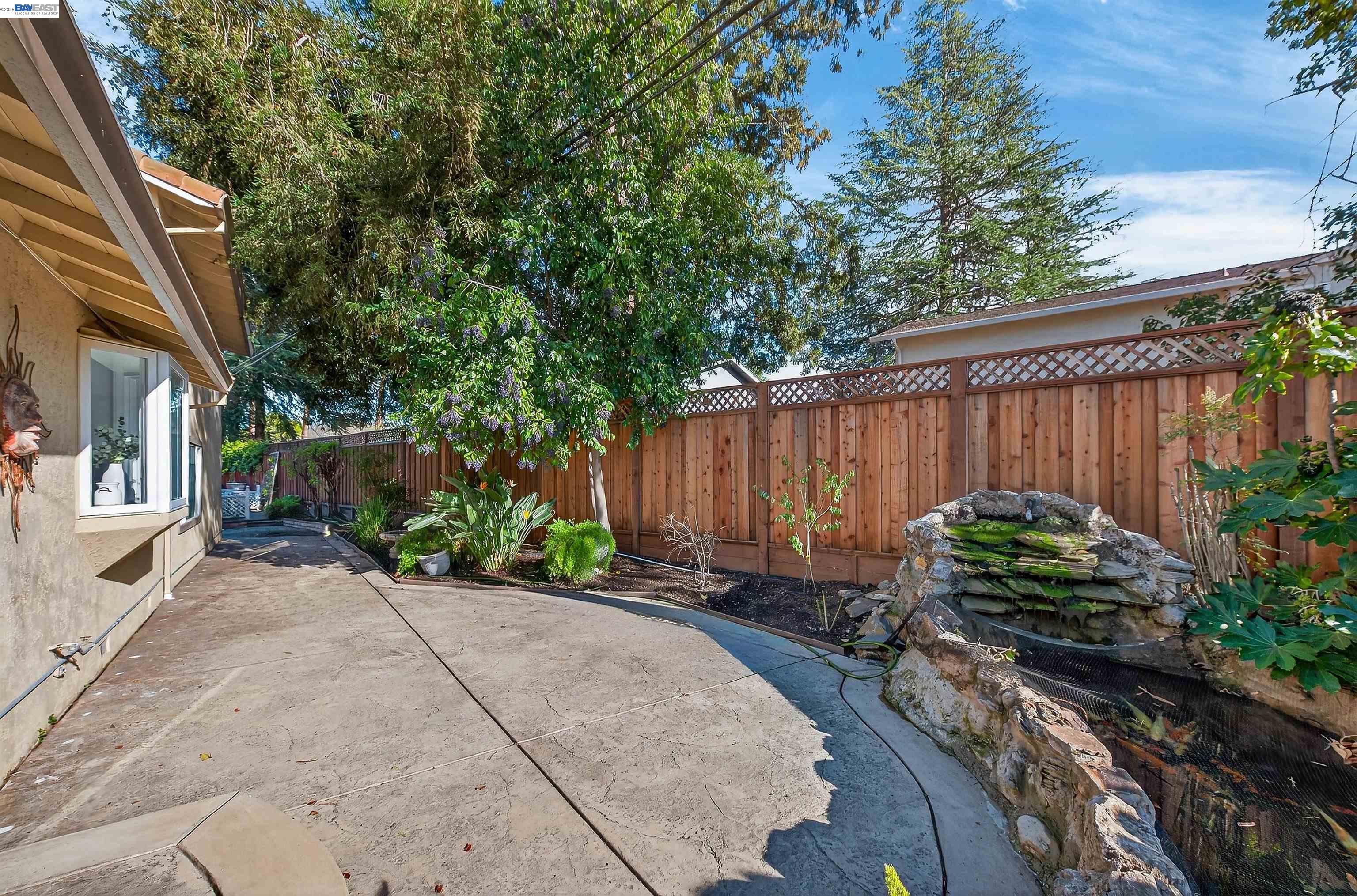 Detail Gallery Image 40 of 41 For 3215 Peachwillow Ln, Walnut Creek,  CA 94598 - 3 Beds | 2/1 Baths