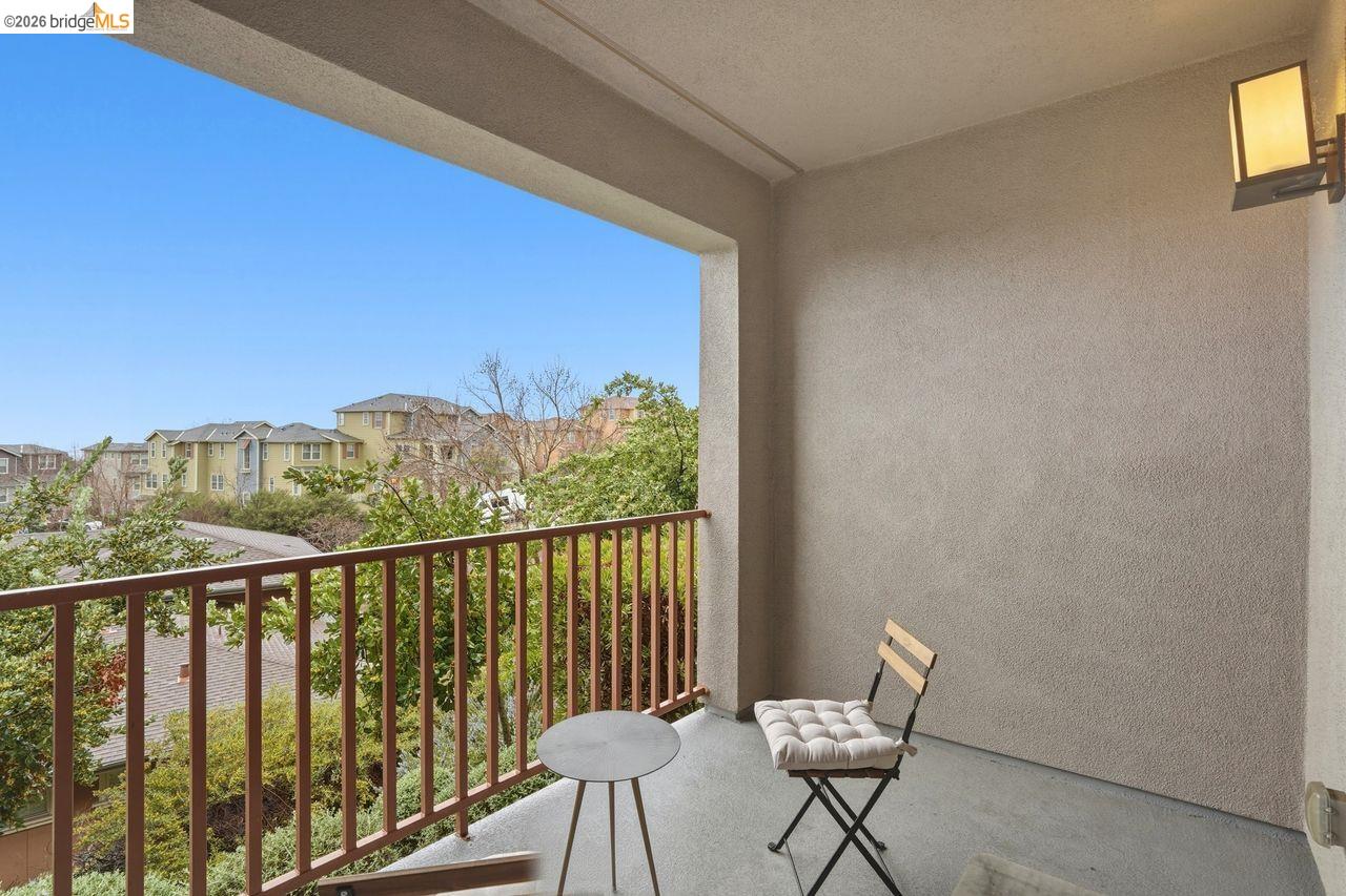 Detail Gallery Image 48 of 52 For 6271 Rocky Point Ct, Oakland,  CA 94605 - 4 Beds | 2/1 Baths