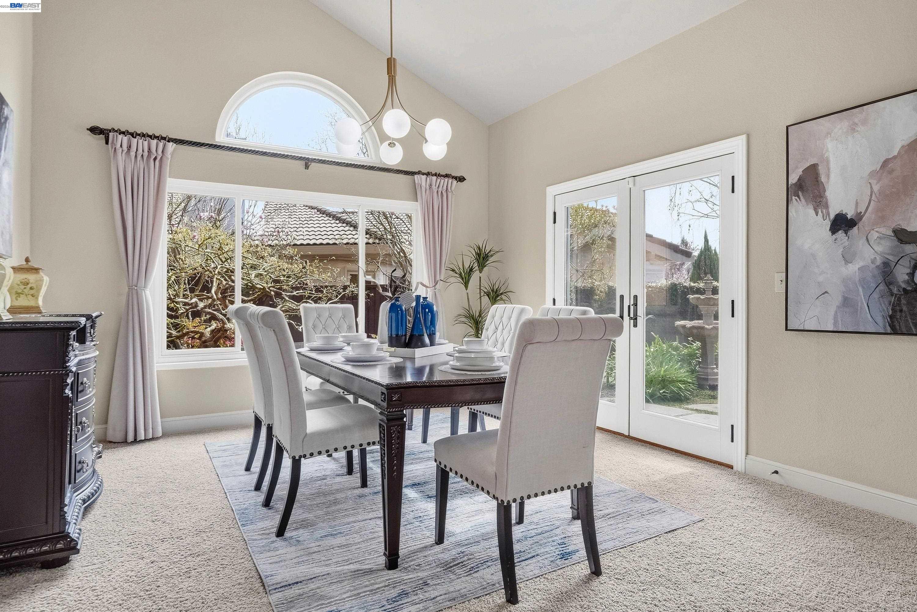 Detail Gallery Image 13 of 60 For 5445 Canyon Crest Dr, San Ramon,  CA 94582 - 4 Beds | 3 Baths