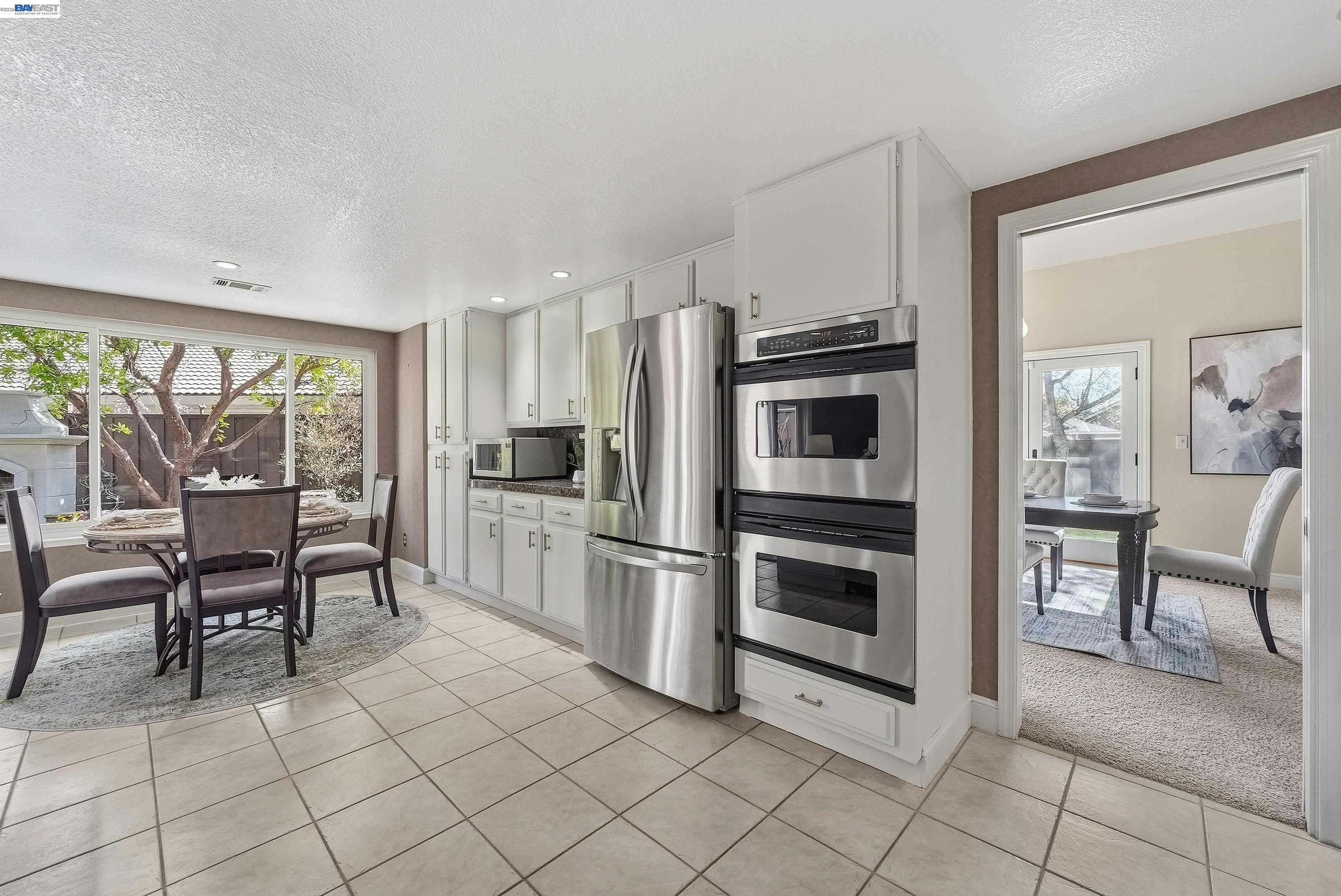 Detail Gallery Image 17 of 60 For 5445 Canyon Crest Dr, San Ramon,  CA 94582 - 4 Beds | 3 Baths