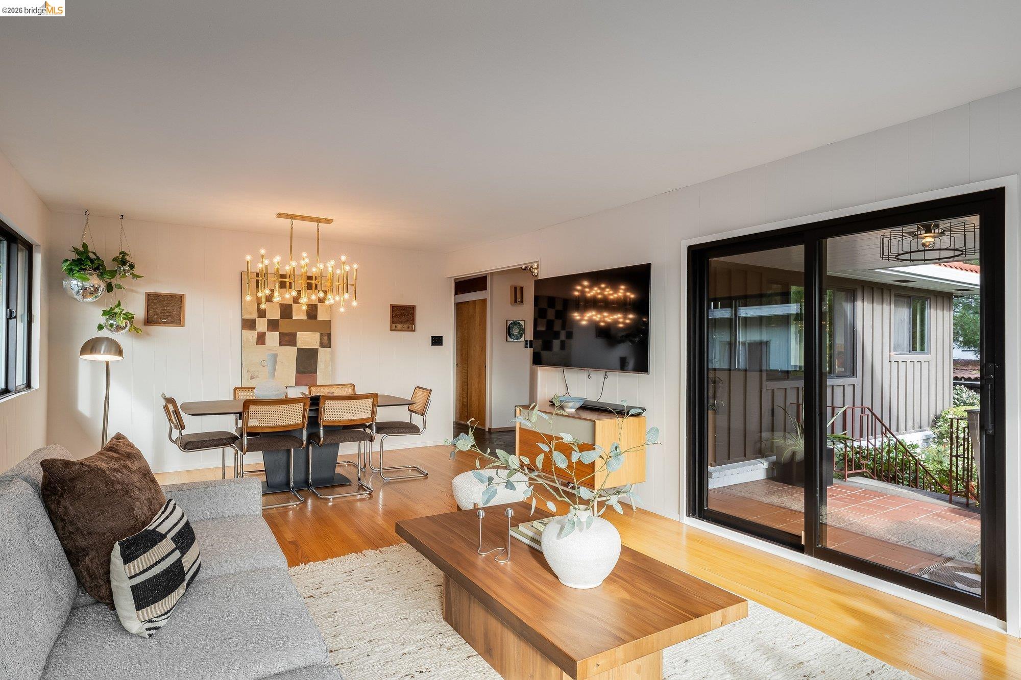 Detail Gallery Image 12 of 59 For 4830 Fair Ave., Oakland,  CA 94619 - 4 Beds | 2/1 Baths