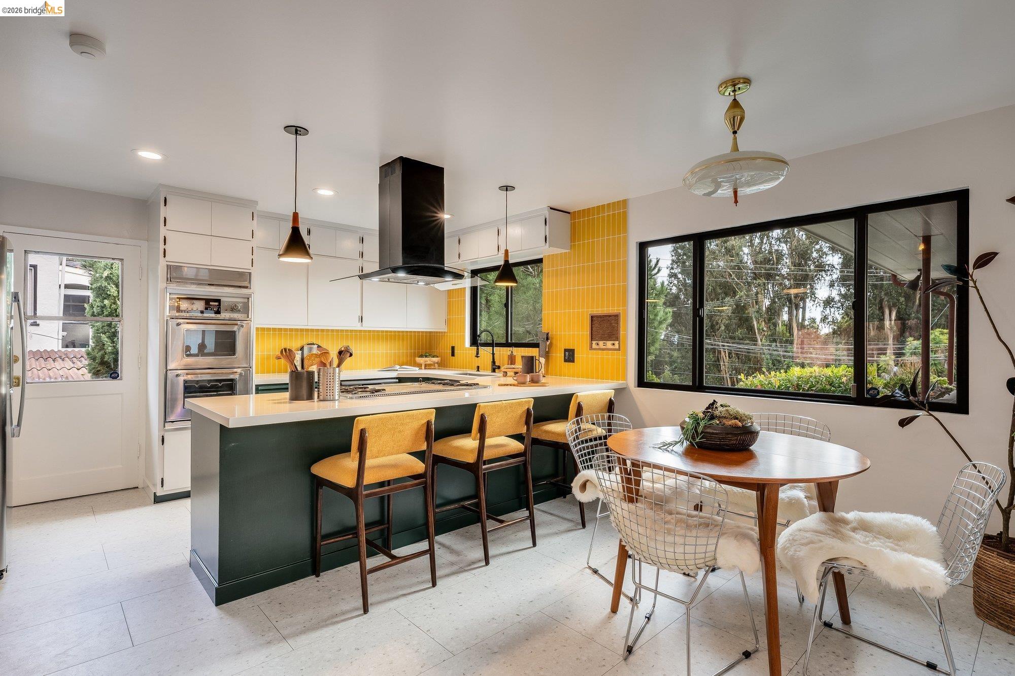 Detail Gallery Image 16 of 59 For 4830 Fair Ave., Oakland,  CA 94619 - 4 Beds | 2/1 Baths