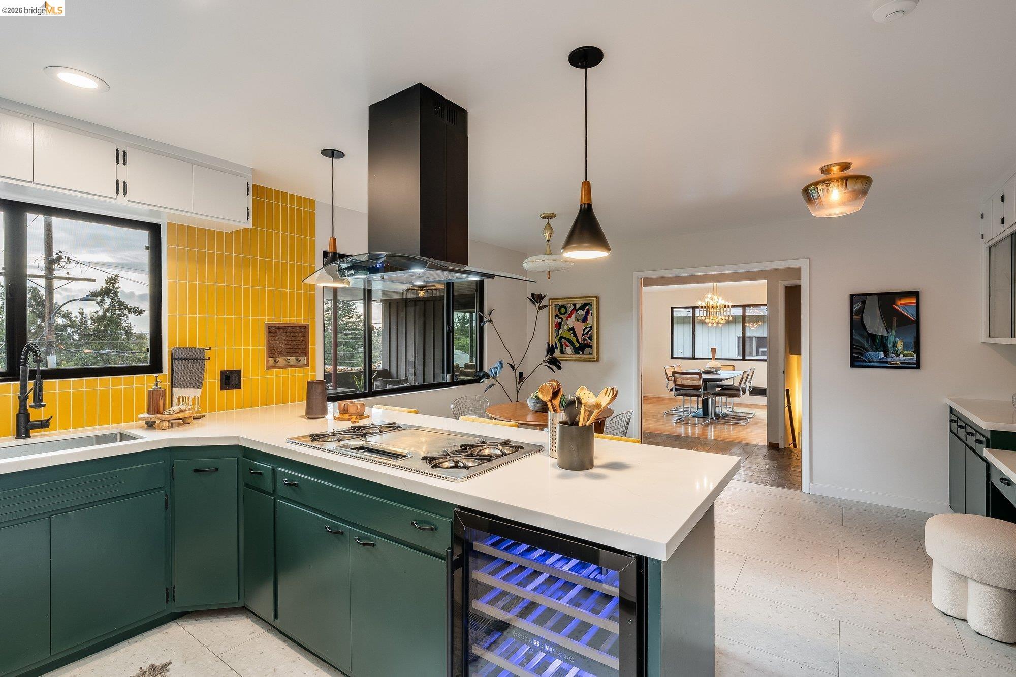 Detail Gallery Image 18 of 59 For 4830 Fair Ave., Oakland,  CA 94619 - 4 Beds | 2/1 Baths