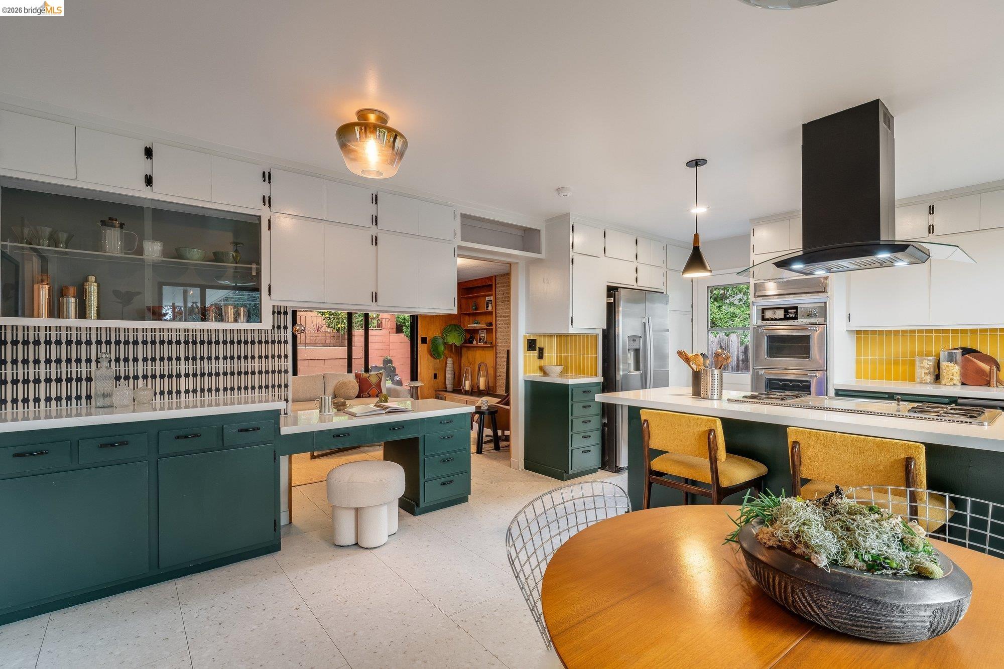 Detail Gallery Image 24 of 59 For 4830 Fair Ave., Oakland,  CA 94619 - 4 Beds | 2/1 Baths