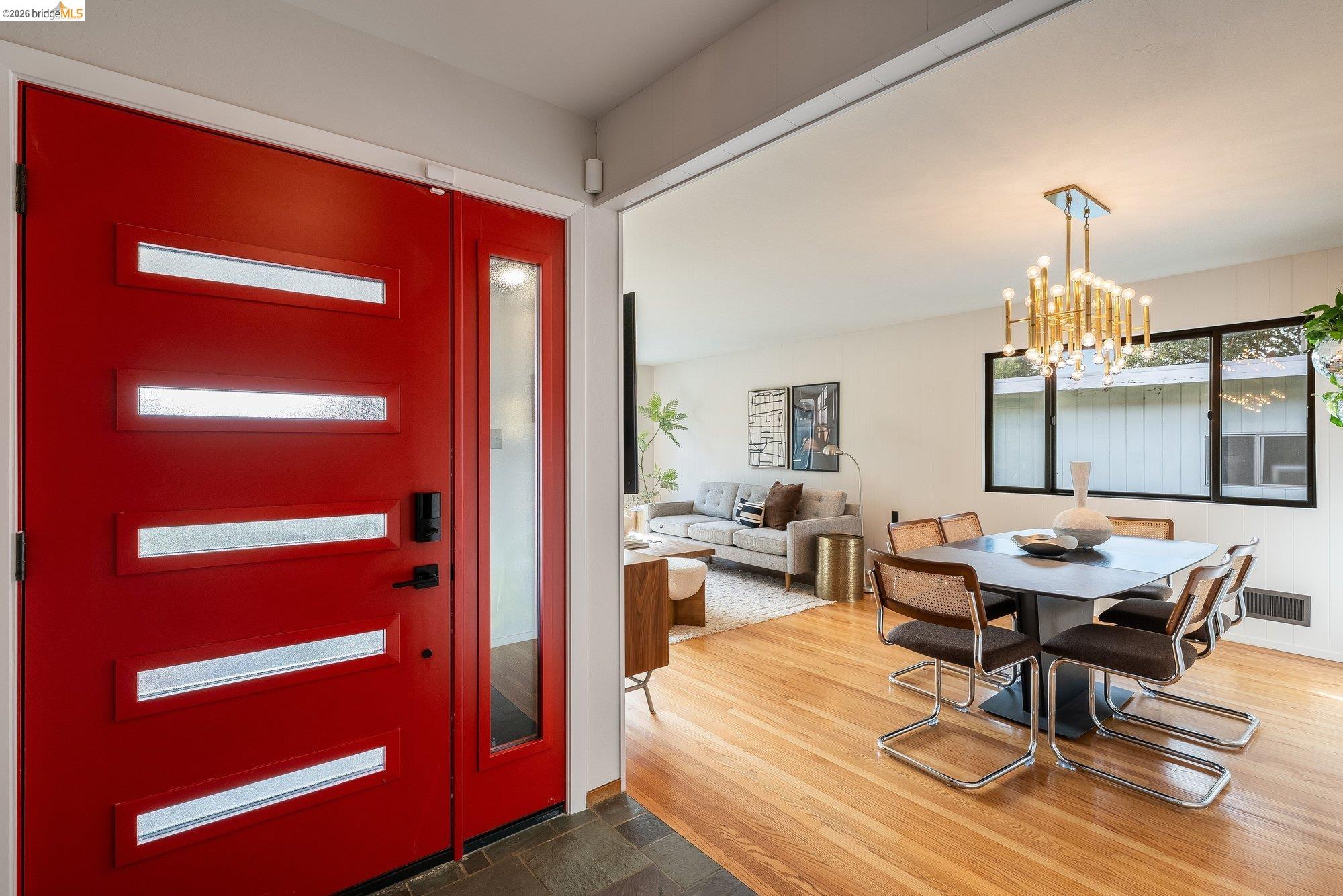 Detail Gallery Image 7 of 59 For 4830 Fair Ave., Oakland,  CA 94619 - 4 Beds | 2/1 Baths