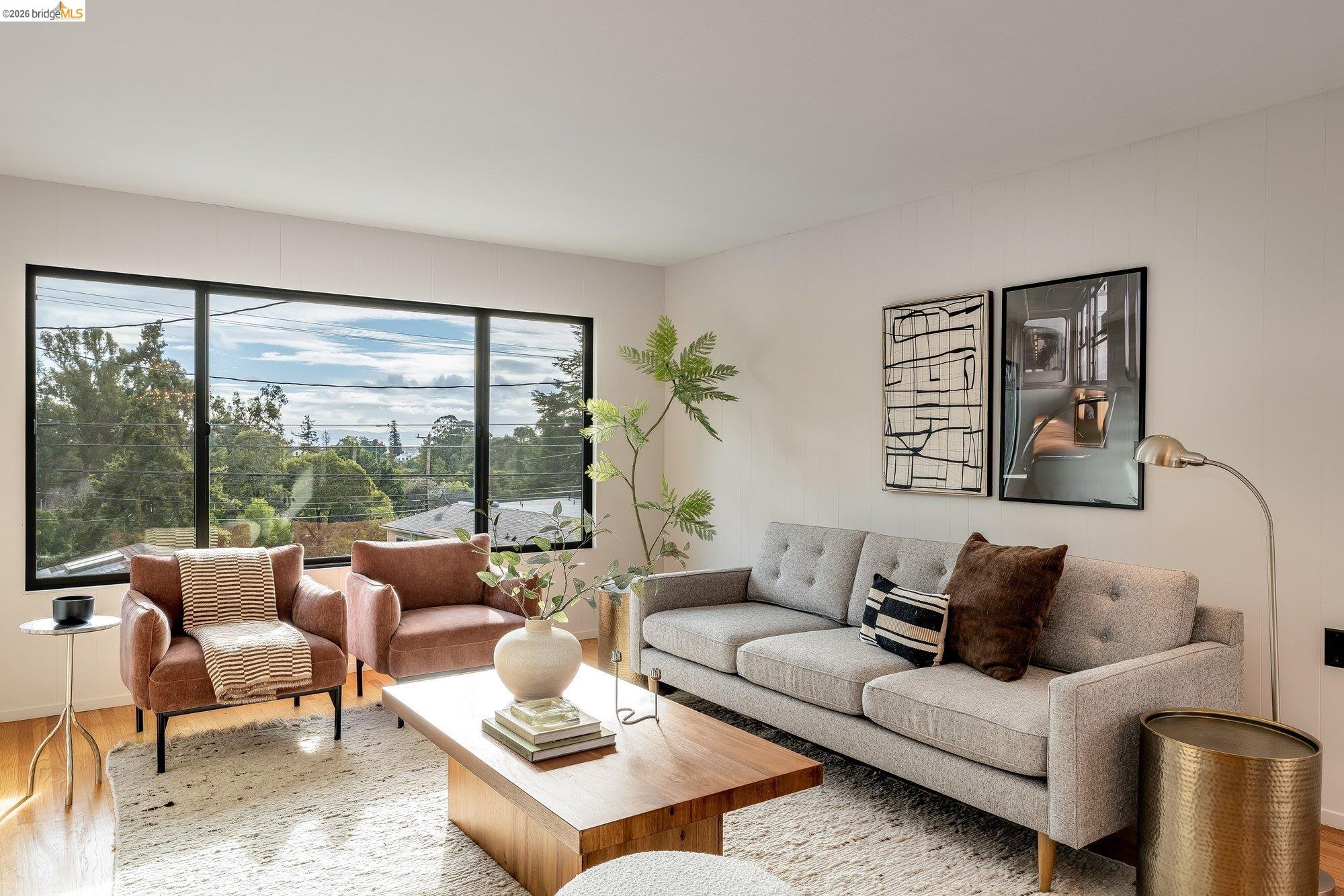 Detail Gallery Image 9 of 59 For 4830 Fair Ave., Oakland,  CA 94619 - 4 Beds | 2/1 Baths