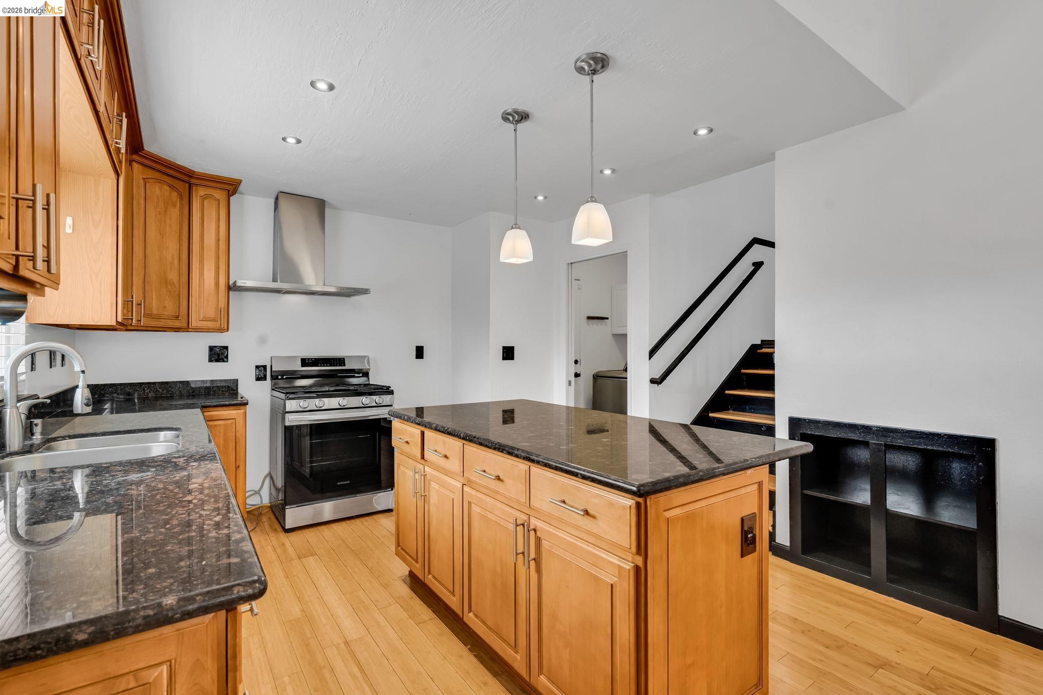 Detail Gallery Image 26 of 52 For 909 Halite Way, Antioch,  CA 94509-9999 - 3 Beds | 2 Baths