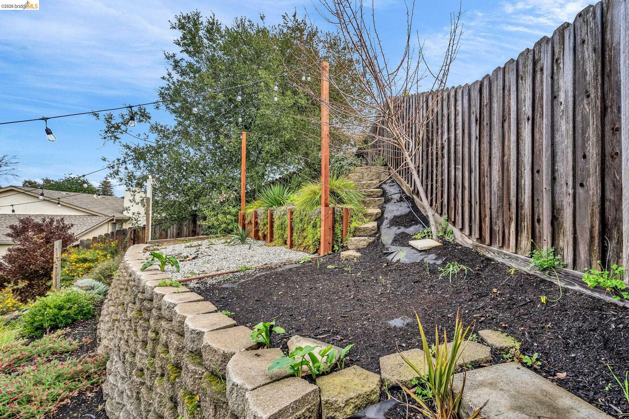 Detail Gallery Image 47 of 52 For 909 Halite Way, Antioch,  CA 94509-9999 - 3 Beds | 2 Baths