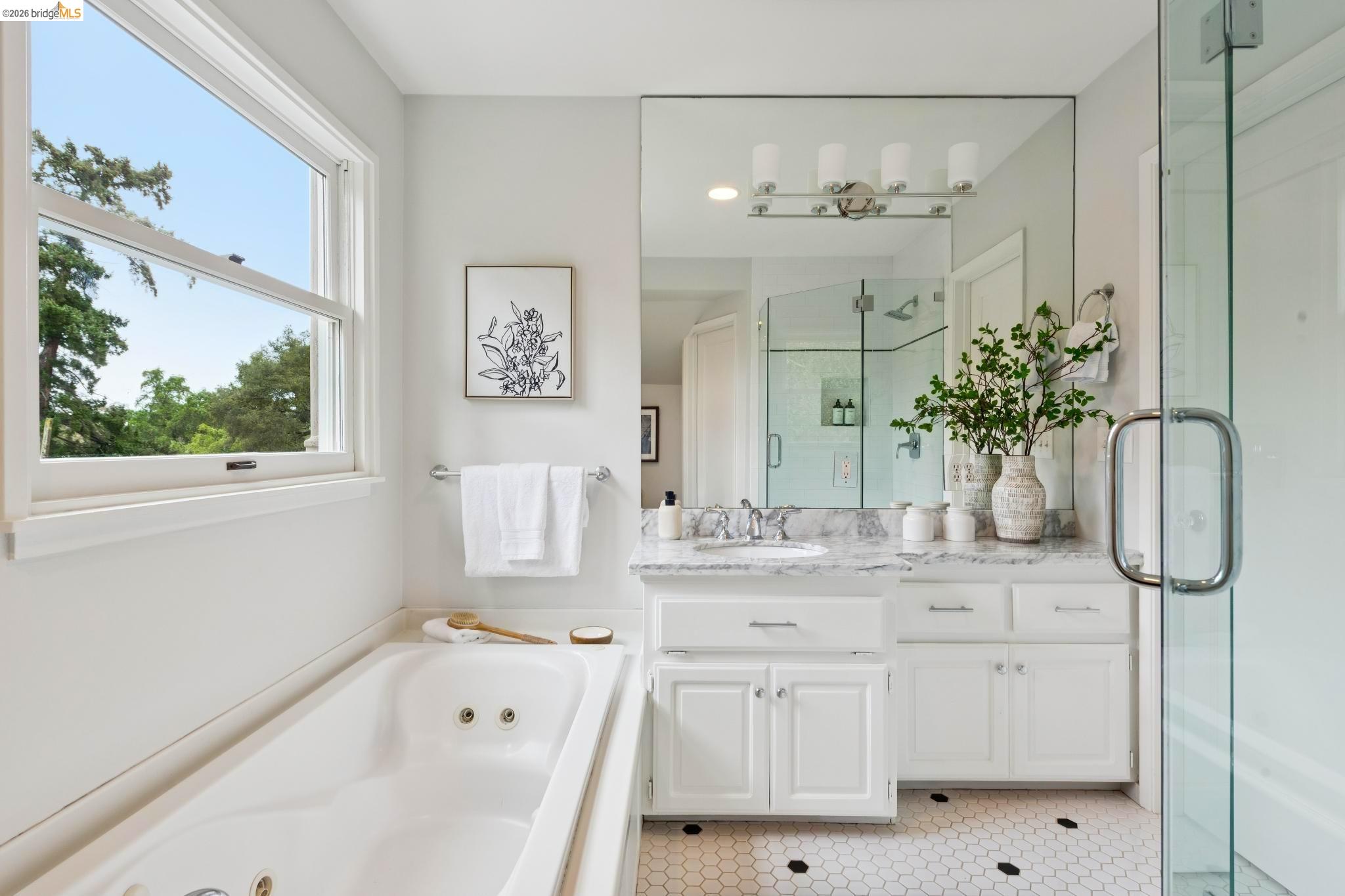 Detail Gallery Image 26 of 60 For 1374 El Centro Ave, Oakland,  CA 94602 - 3 Beds | 2/1 Baths