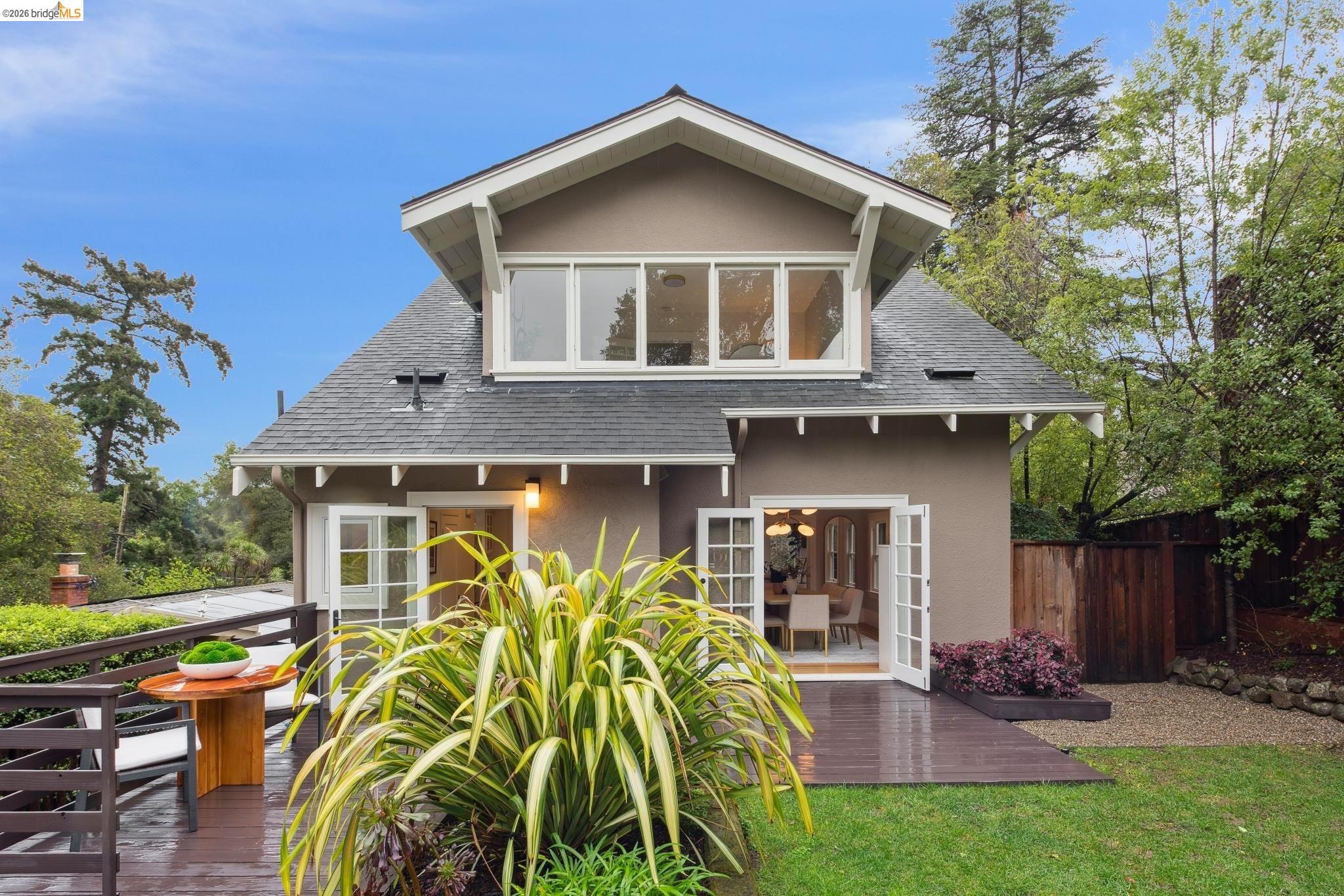 Detail Gallery Image 51 of 60 For 1374 El Centro Ave, Oakland,  CA 94602 - 3 Beds | 2/1 Baths