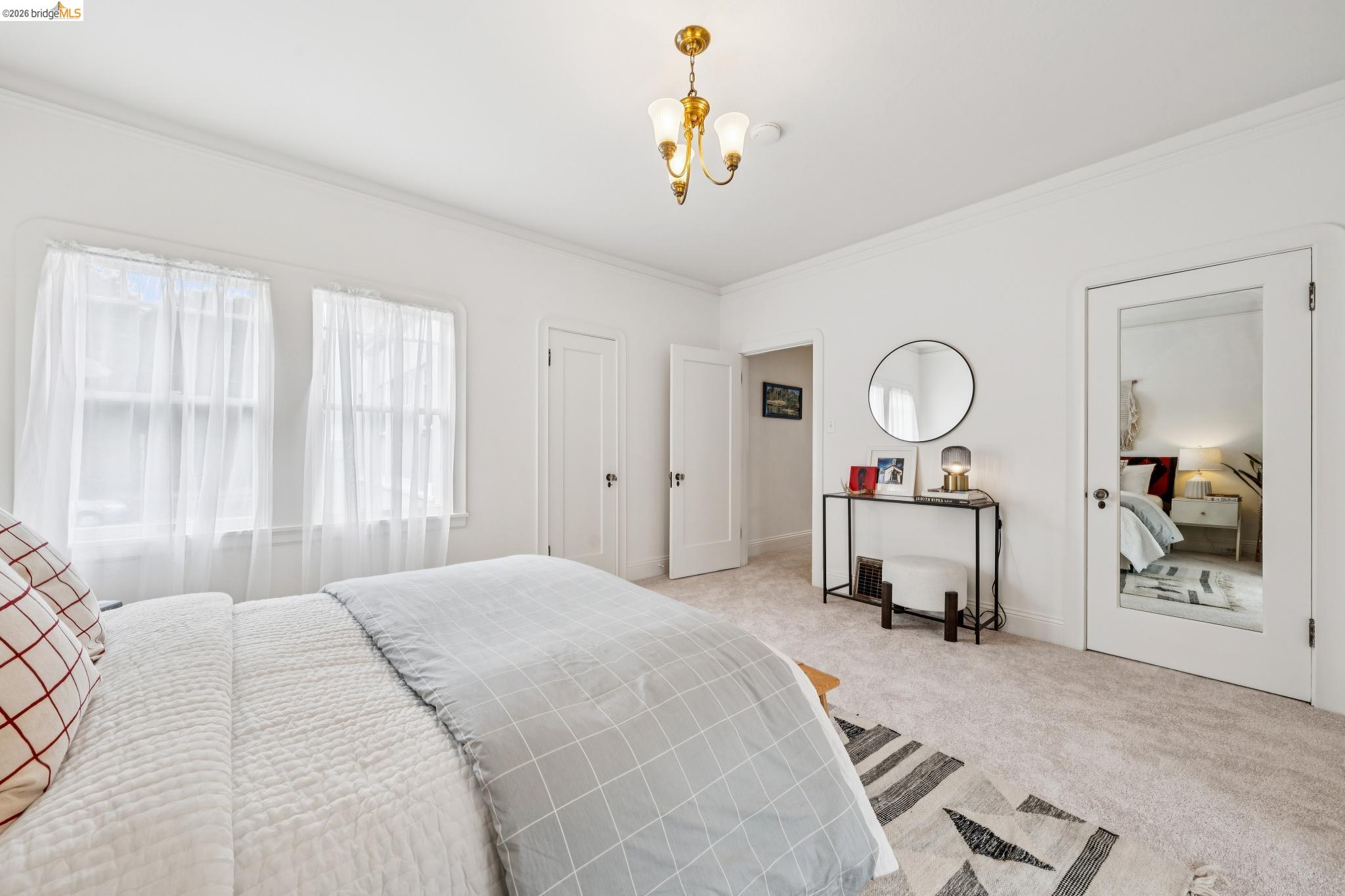 Detail Gallery Image 19 of 36 For 534 Mira Vista Ave, Oakland,  CA 94610 - 4 Beds | 2 Baths