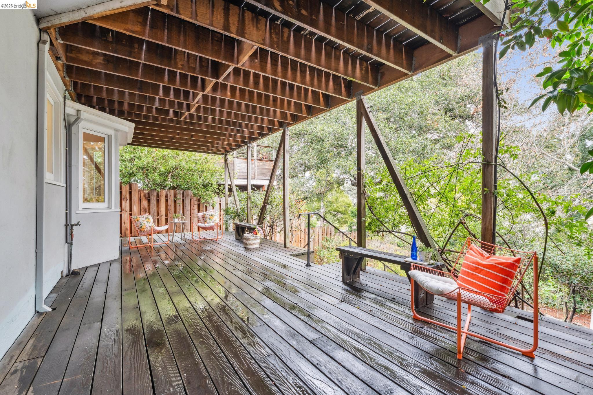 Detail Gallery Image 33 of 36 For 534 Mira Vista Ave, Oakland,  CA 94610 - 4 Beds | 2 Baths