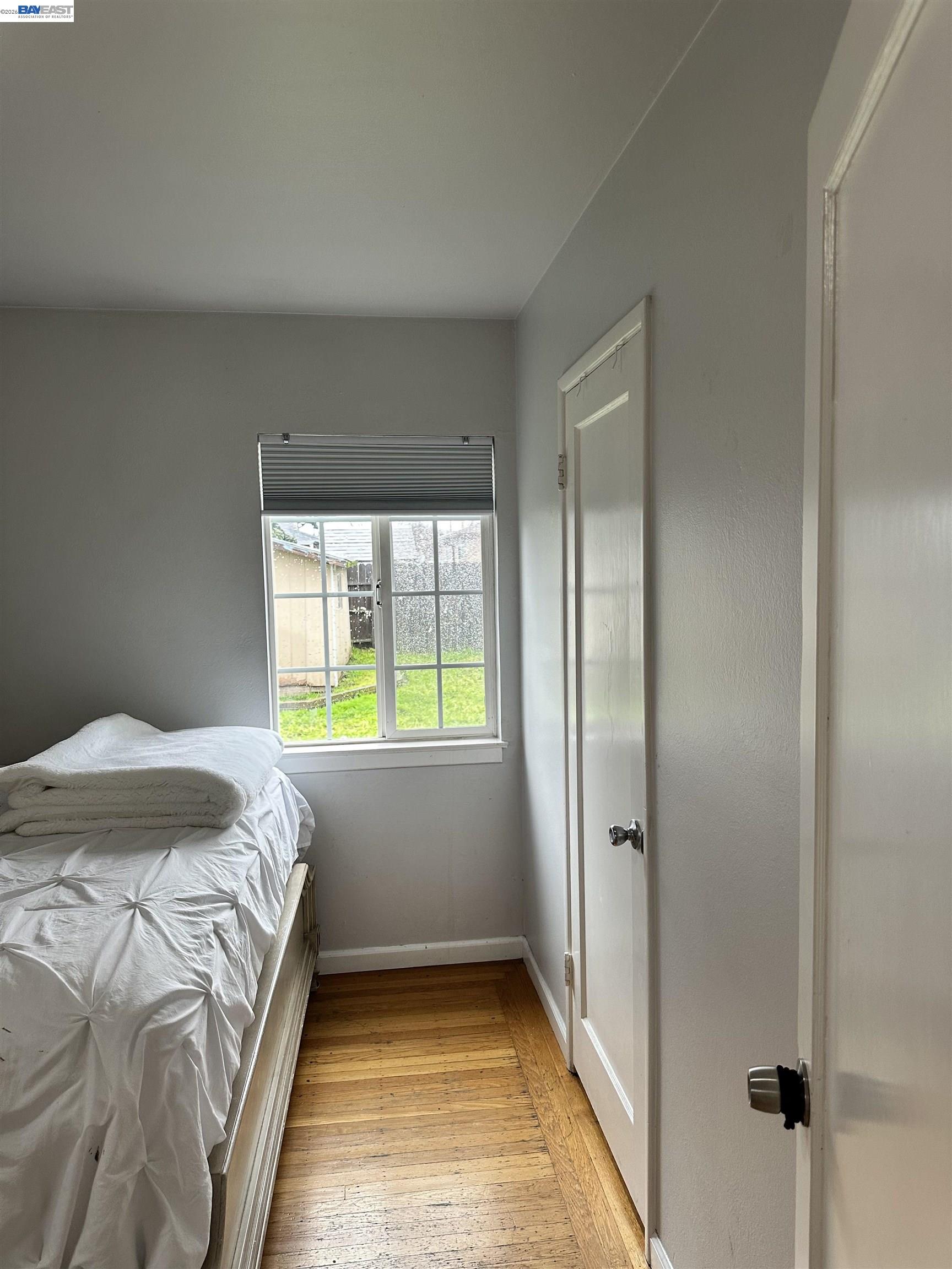 Detail Gallery Image 11 of 38 For 26847 Gaither Way, Hayward,  CA 94544 - 3 Beds | 1 Baths