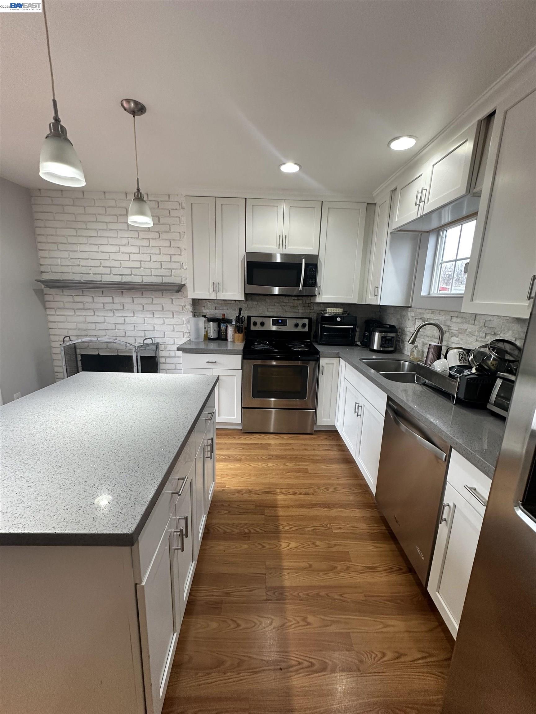 Detail Gallery Image 29 of 38 For 26847 Gaither Way, Hayward,  CA 94544 - 3 Beds | 1 Baths