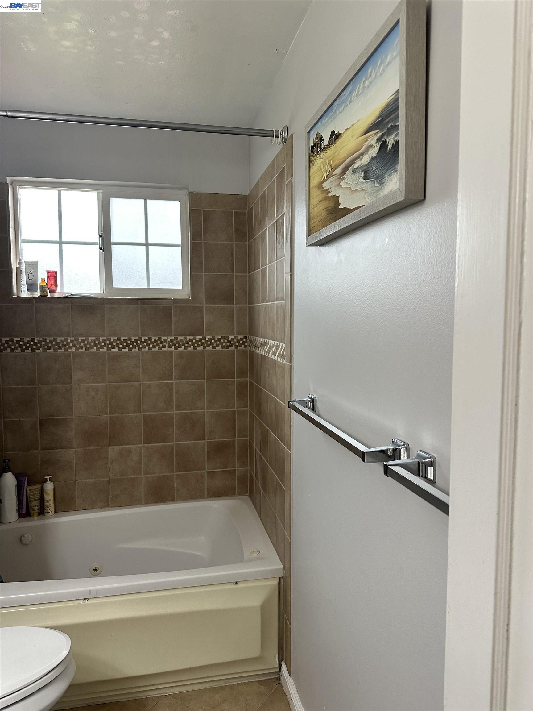 Detail Gallery Image 33 of 38 For 26847 Gaither Way, Hayward,  CA 94544 - 3 Beds | 1 Baths