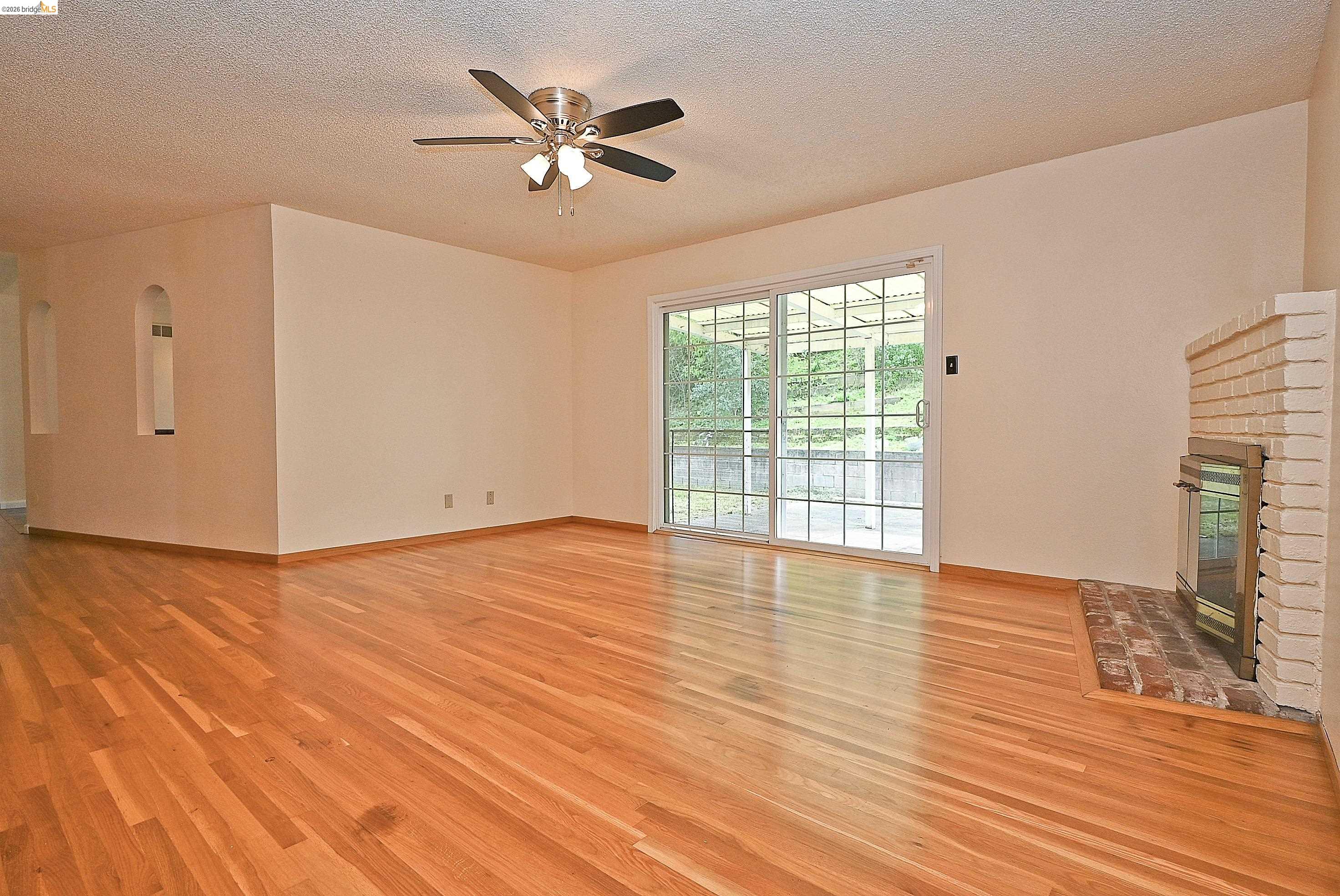 Detail Gallery Image 21 of 33 For 159 Coleridge Dr, Vallejo,  CA 94591 - 3 Beds | 2 Baths