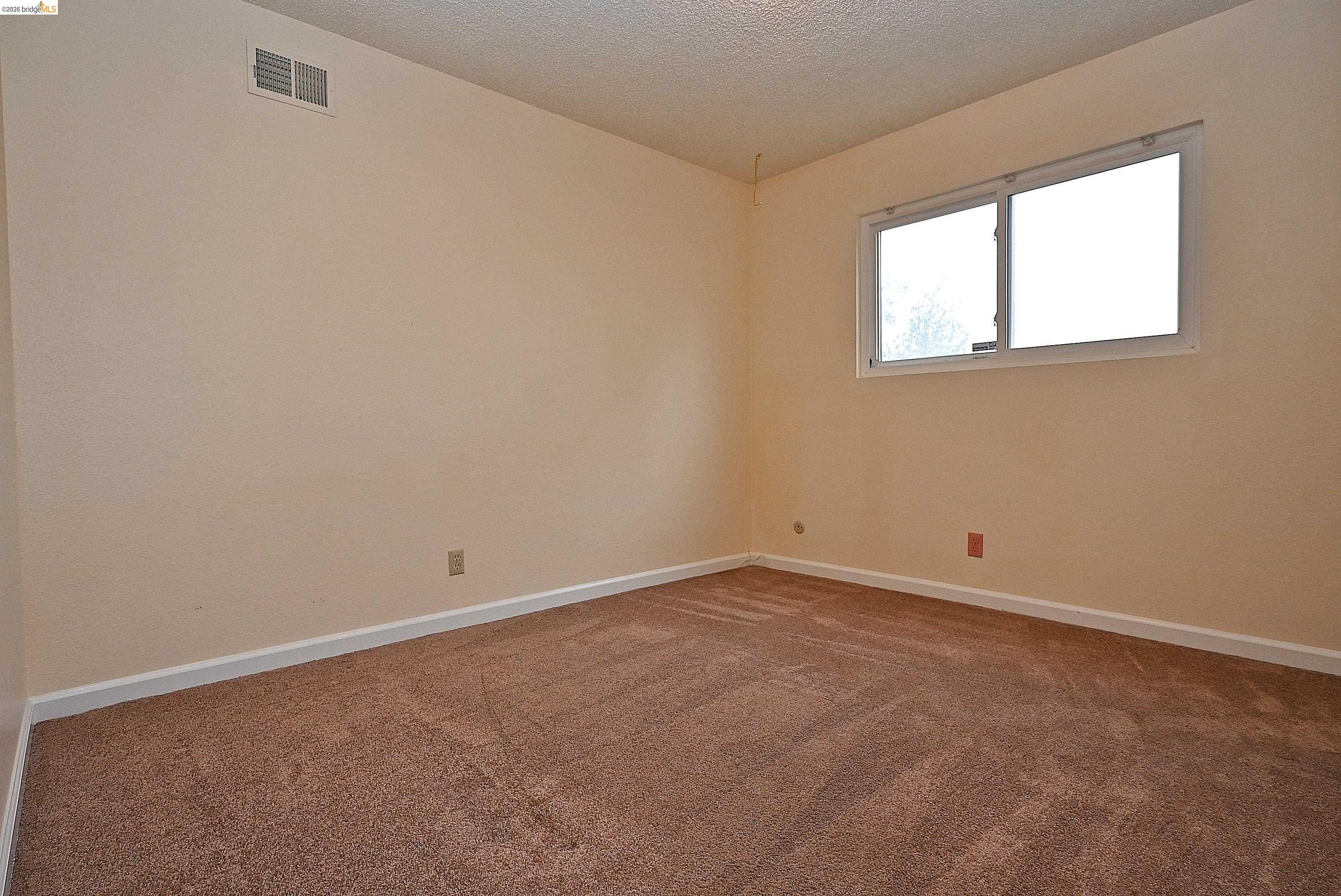 Detail Gallery Image 26 of 33 For 159 Coleridge Dr, Vallejo,  CA 94591 - 3 Beds | 2 Baths