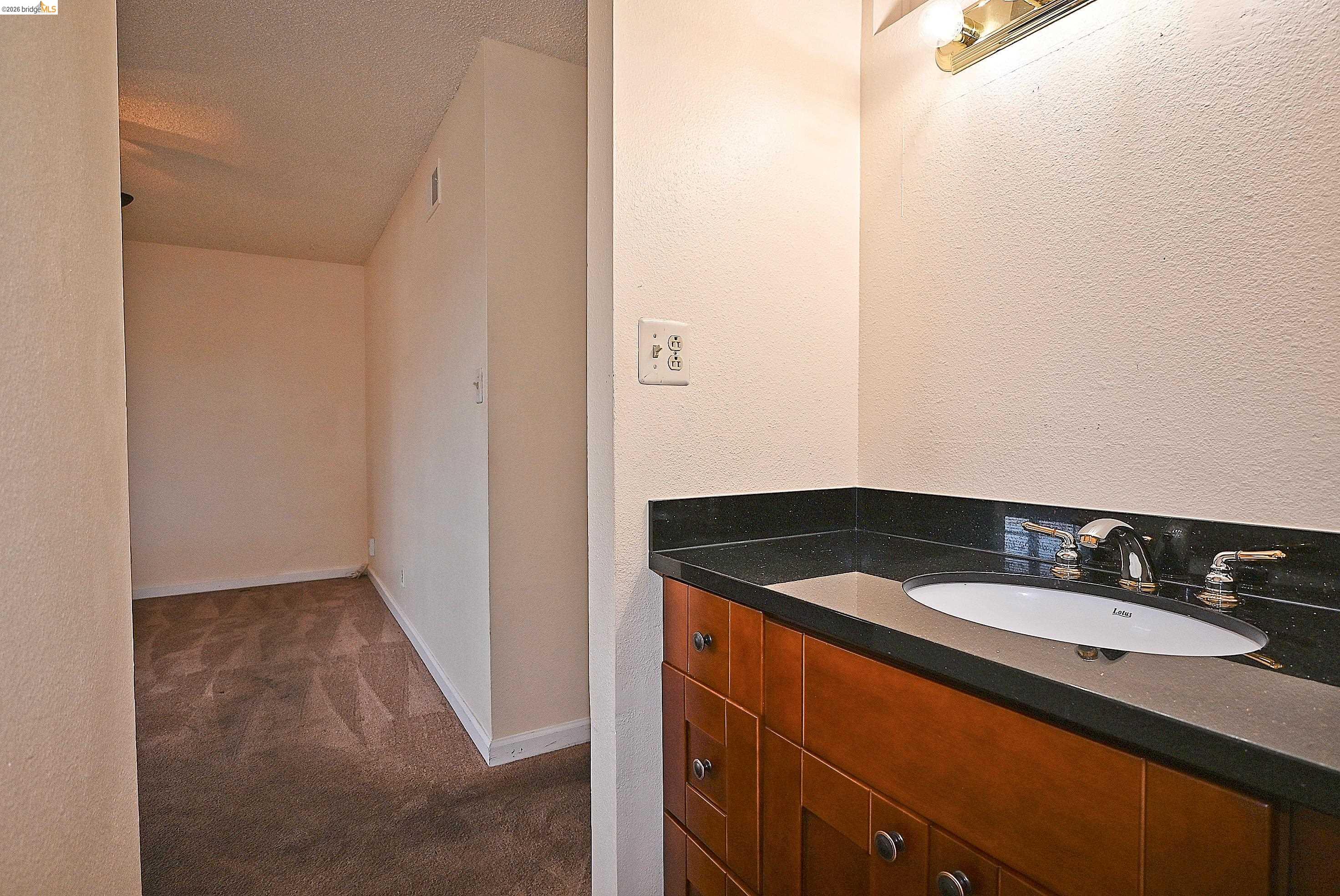 Detail Gallery Image 31 of 33 For 159 Coleridge Dr, Vallejo,  CA 94591 - 3 Beds | 2 Baths