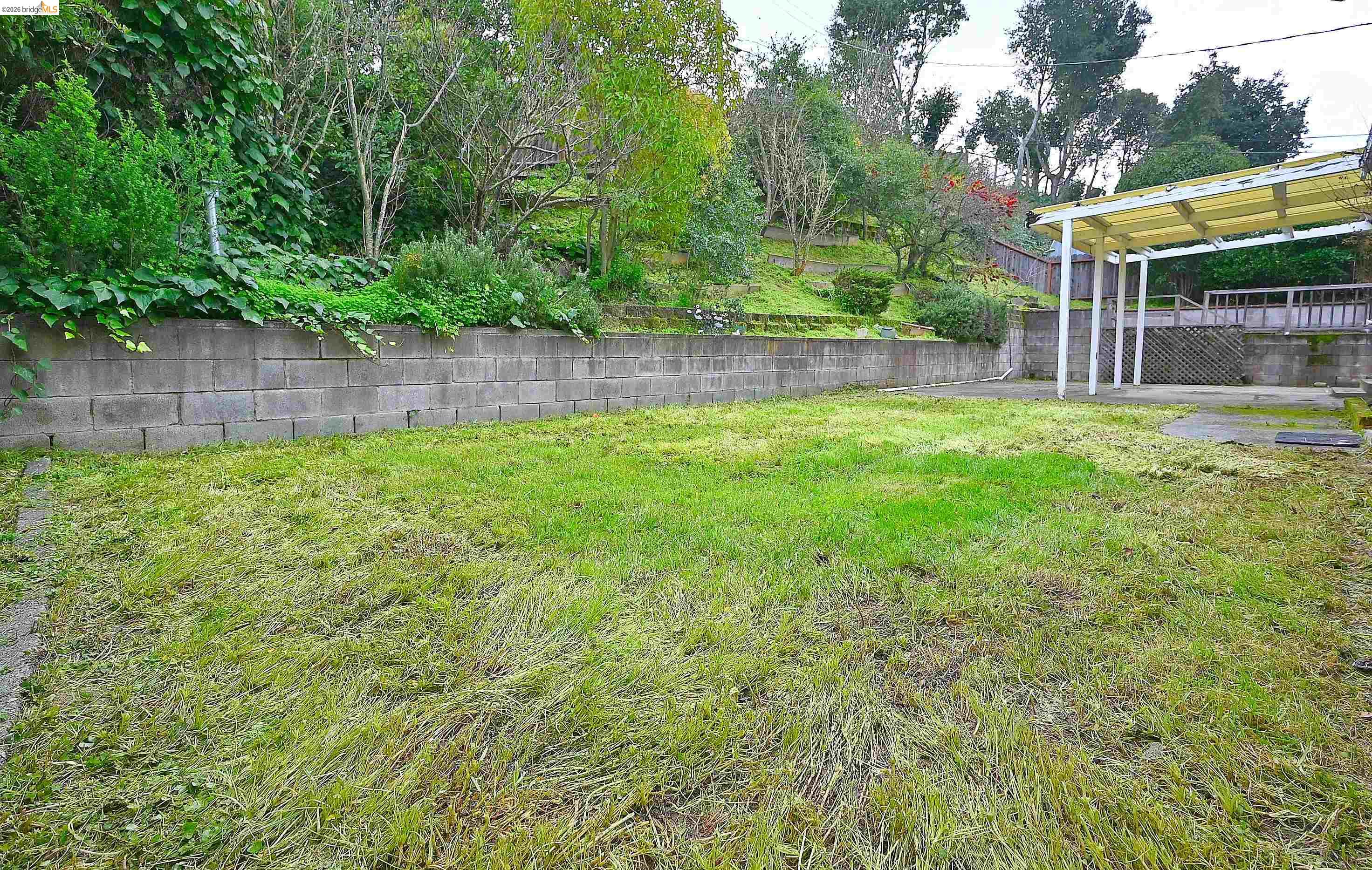 Detail Gallery Image 5 of 33 For 159 Coleridge Dr, Vallejo,  CA 94591 - 3 Beds | 2 Baths